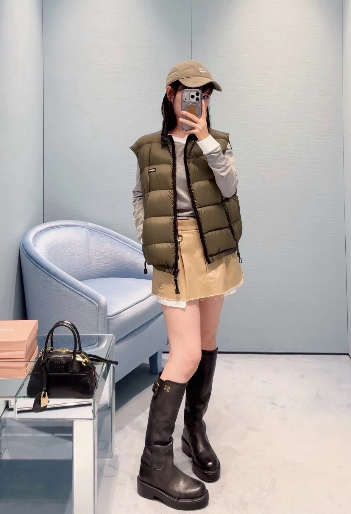 Жилеты Женские Miu Miu 17995751