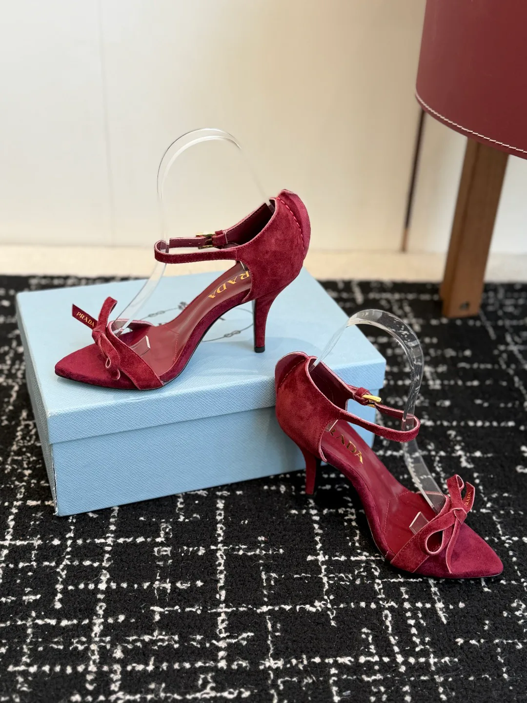 Босоножки Женские Prada 11306095