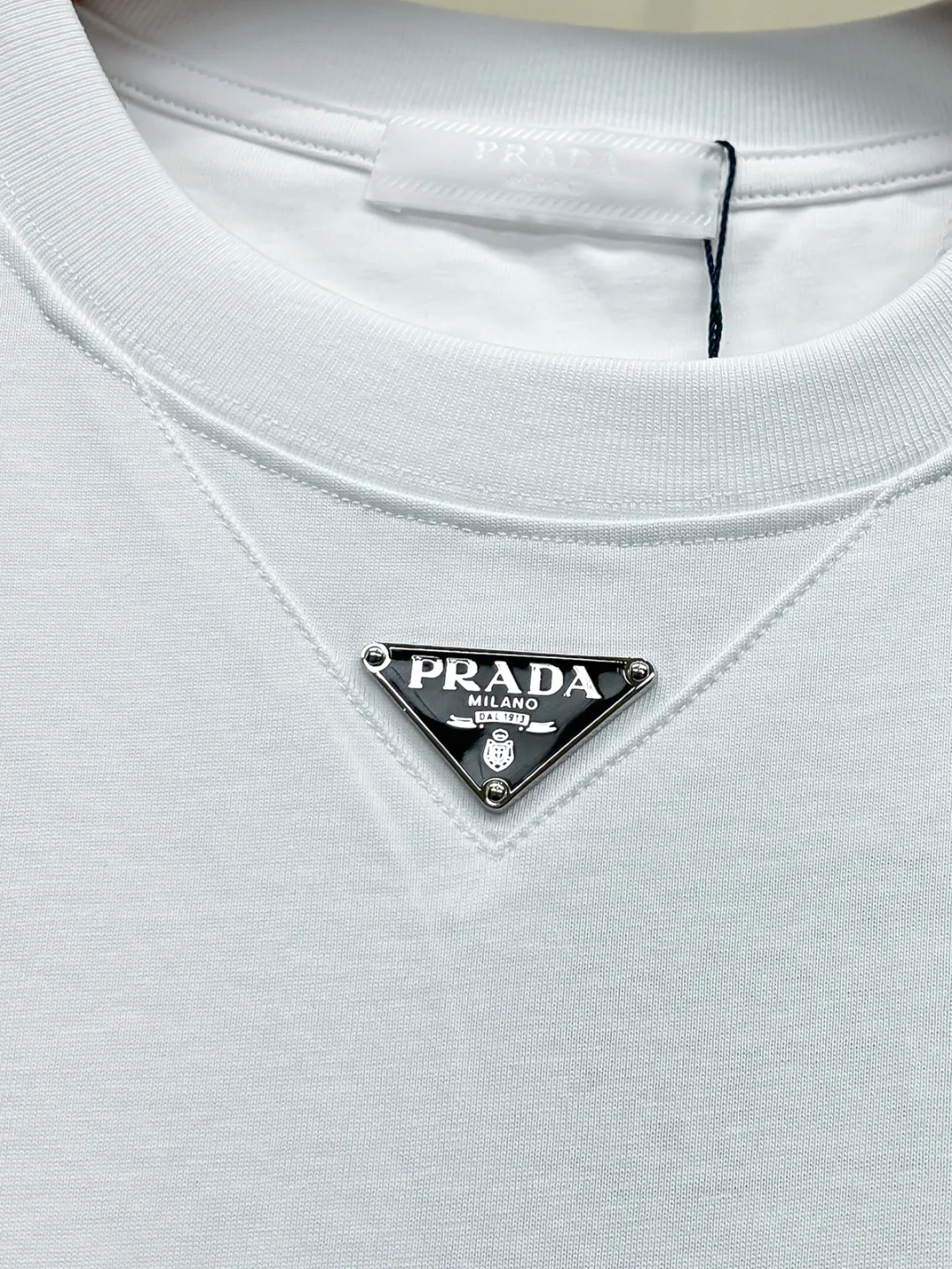 Футболки Женские Prada 11415827