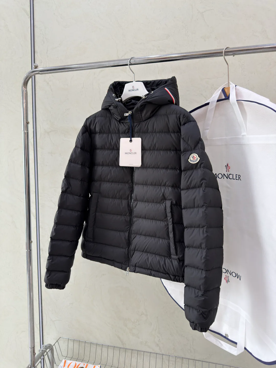 Куртки И Пуховики Женские Moncler 18690097