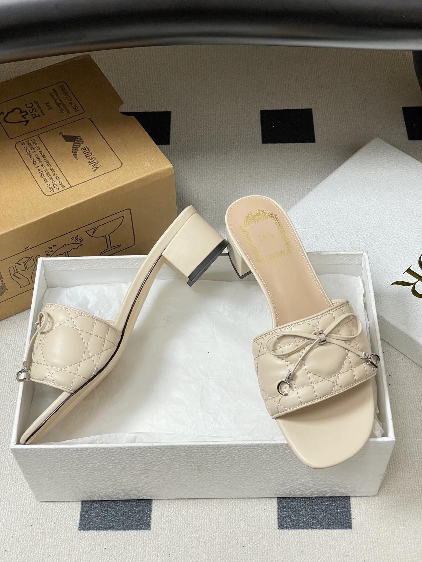 Босоножки Женские Christian Dior 12642387