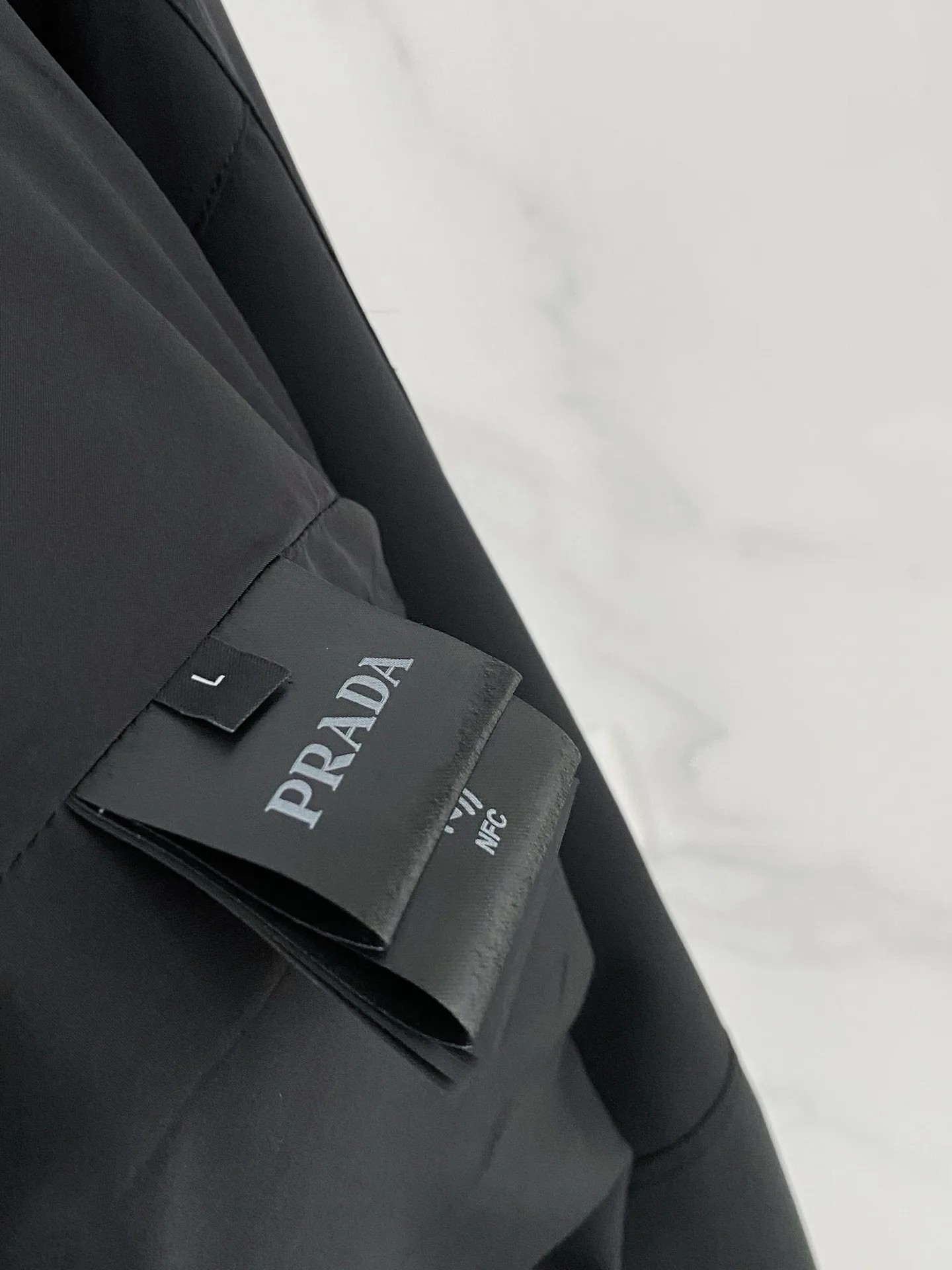 Куртки И Пуховики Мужские Prada 10610769