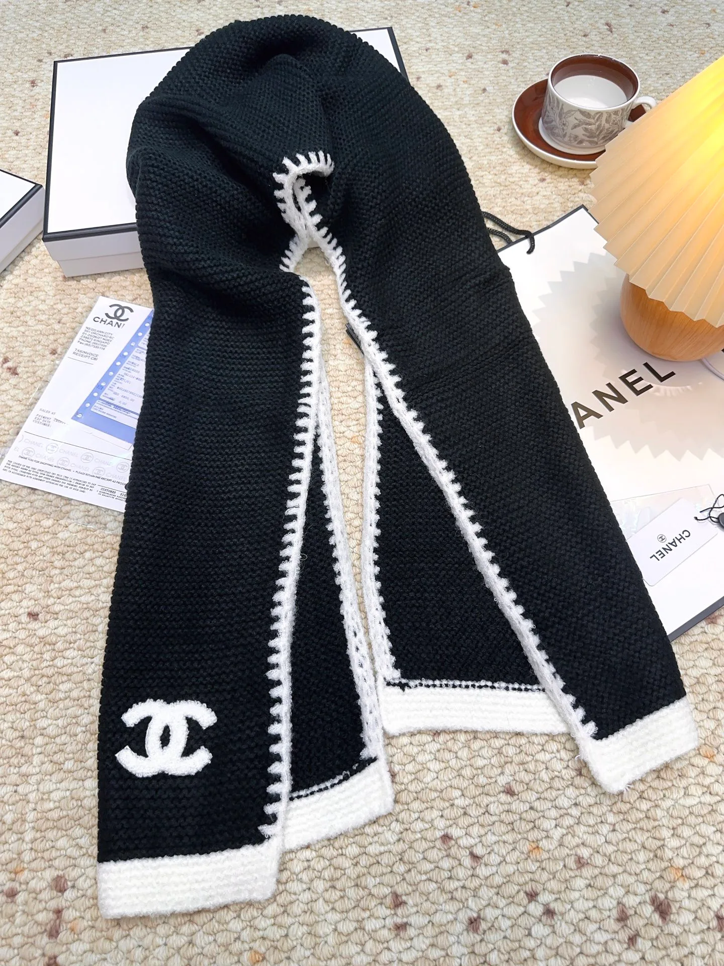 Шарфы Chanel 18105410