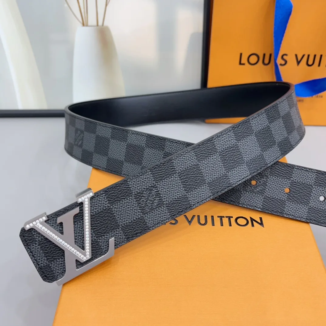 Ремни Louis Vuitton 11428190