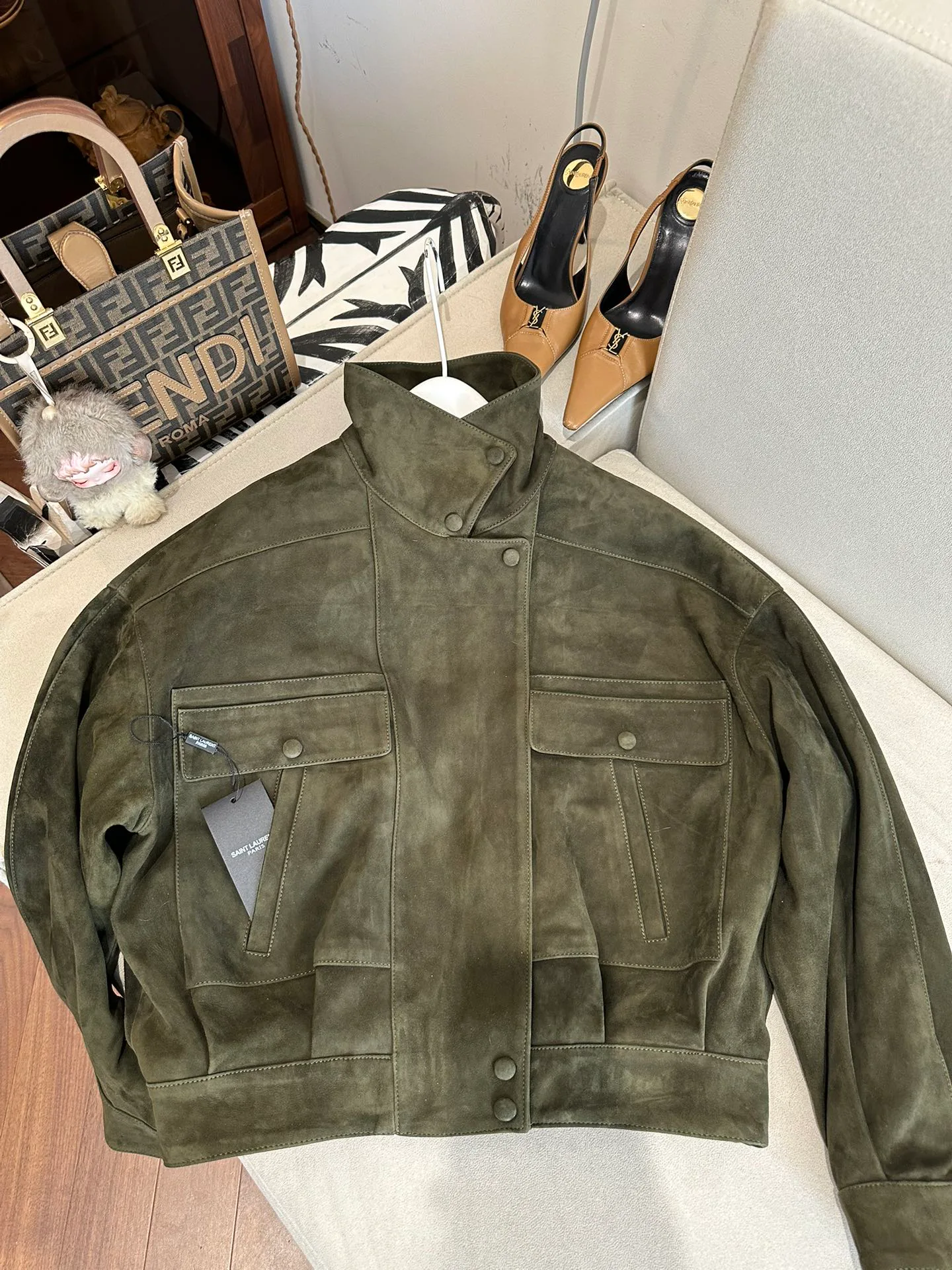 Кожаные Куртки И Дублёнки Женские Saint Laurent 11814034