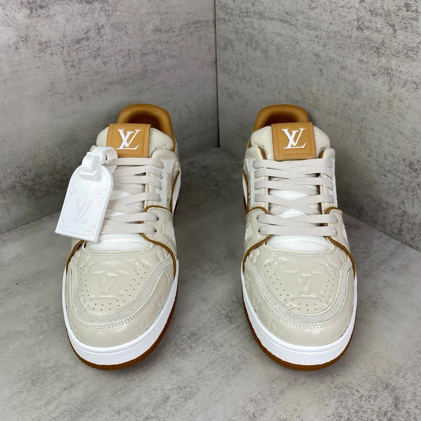 Кроссовки Женские Louis Vuitton 17961748