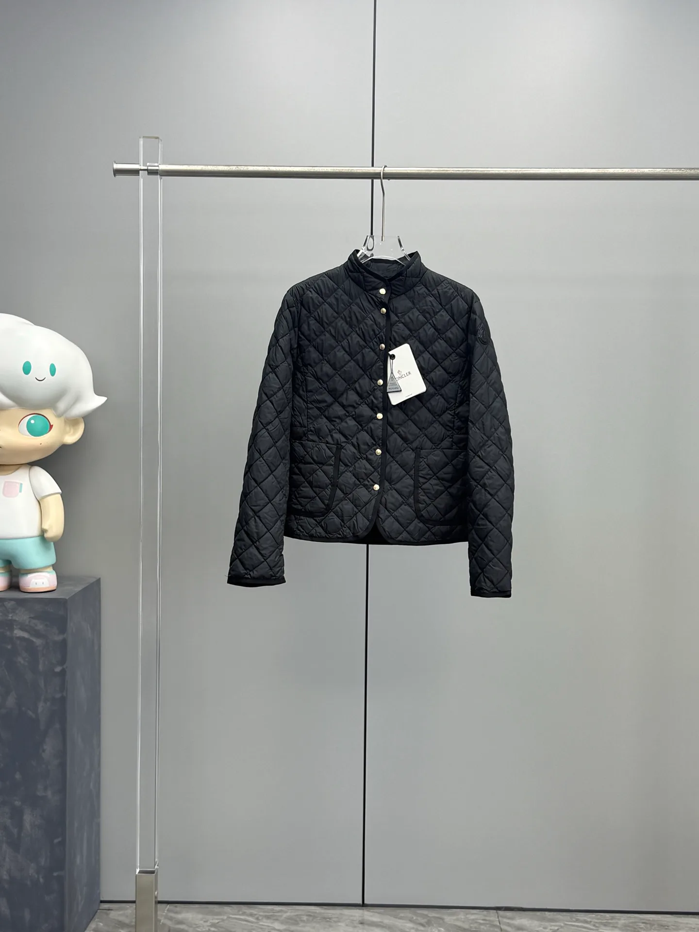 Куртки И Пуховики Женские Moncler 18145482