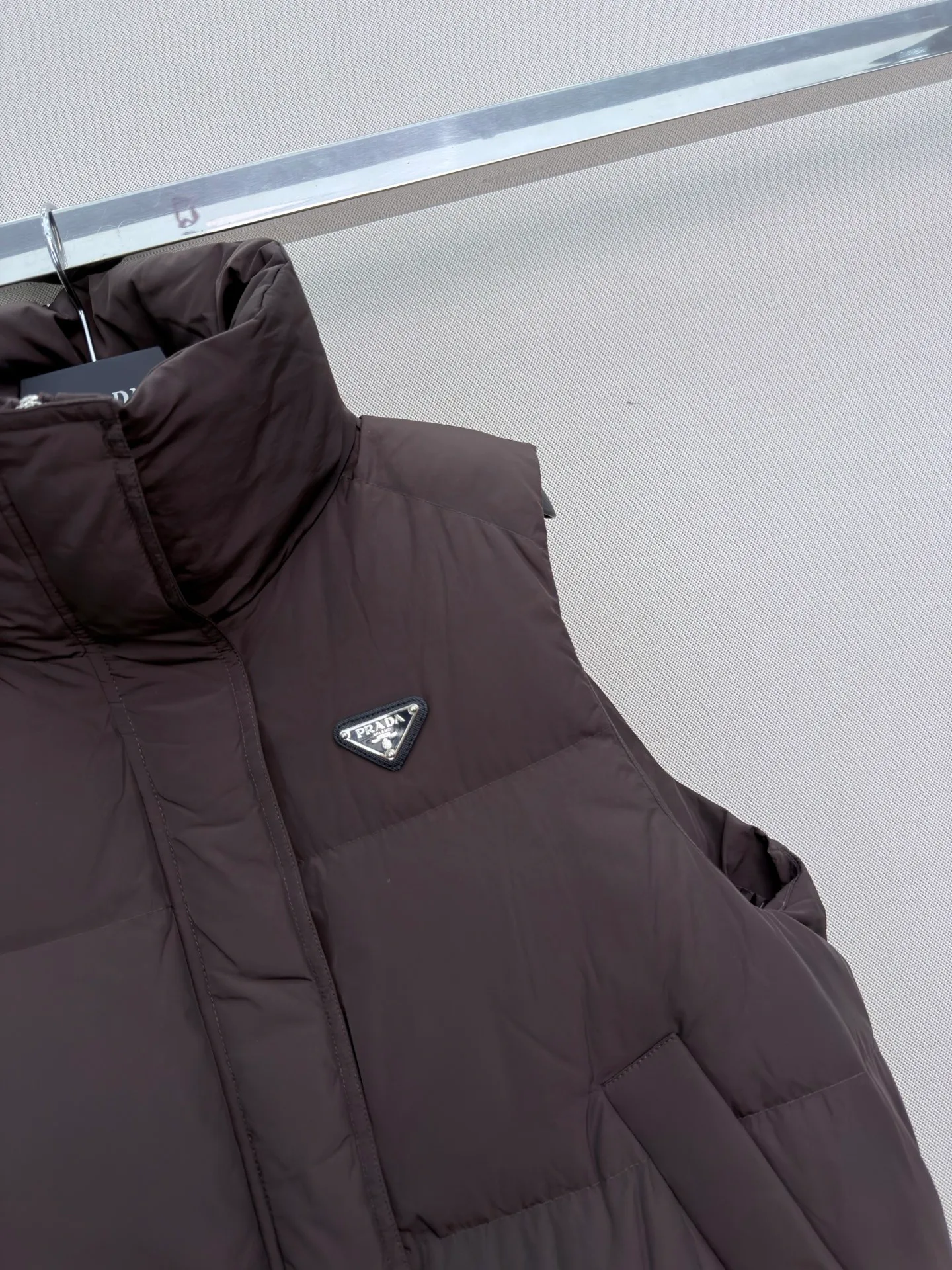 Жилеты Женские Prada 18185783