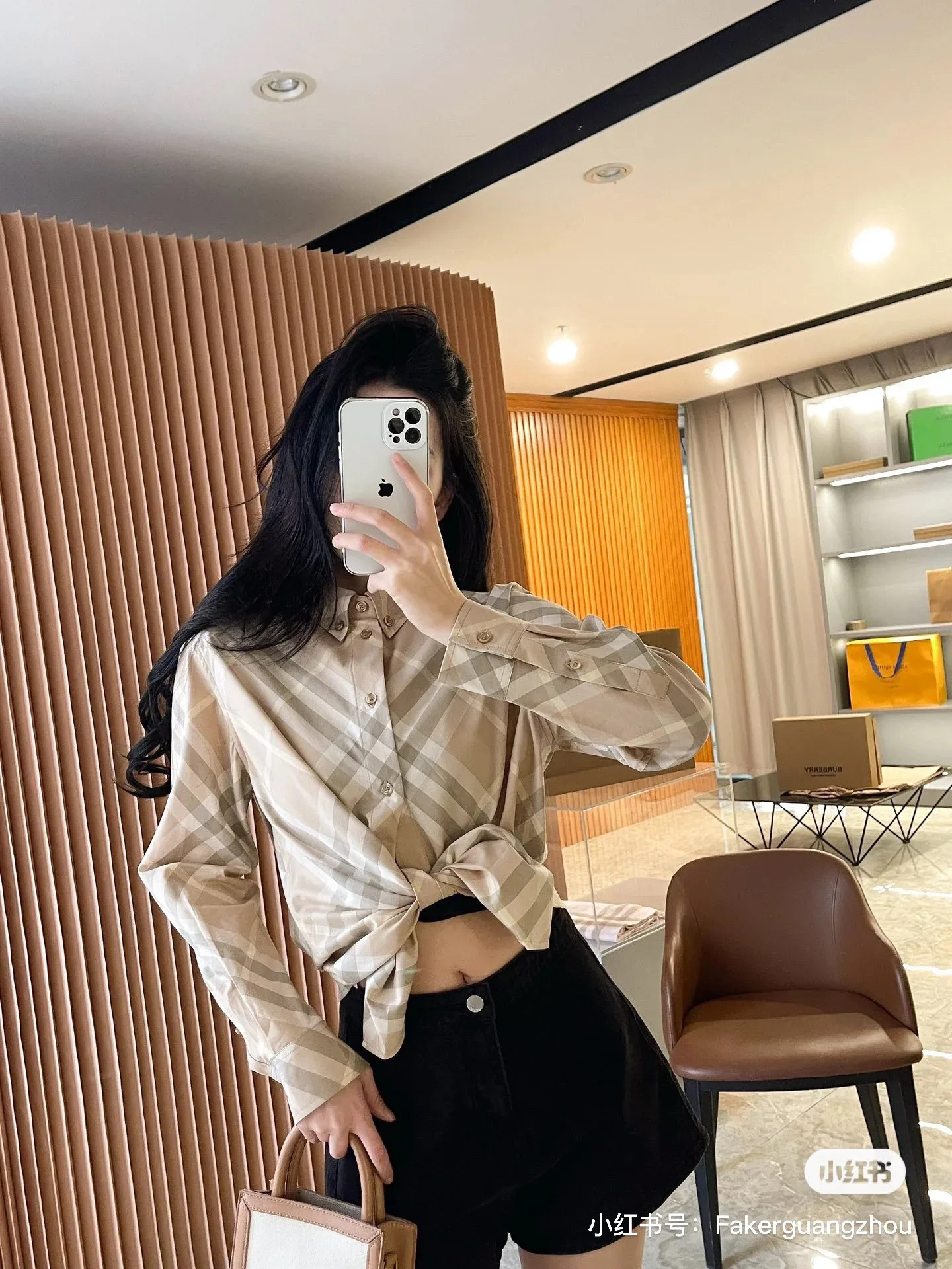 Рубашки Женские Burberry 10628730