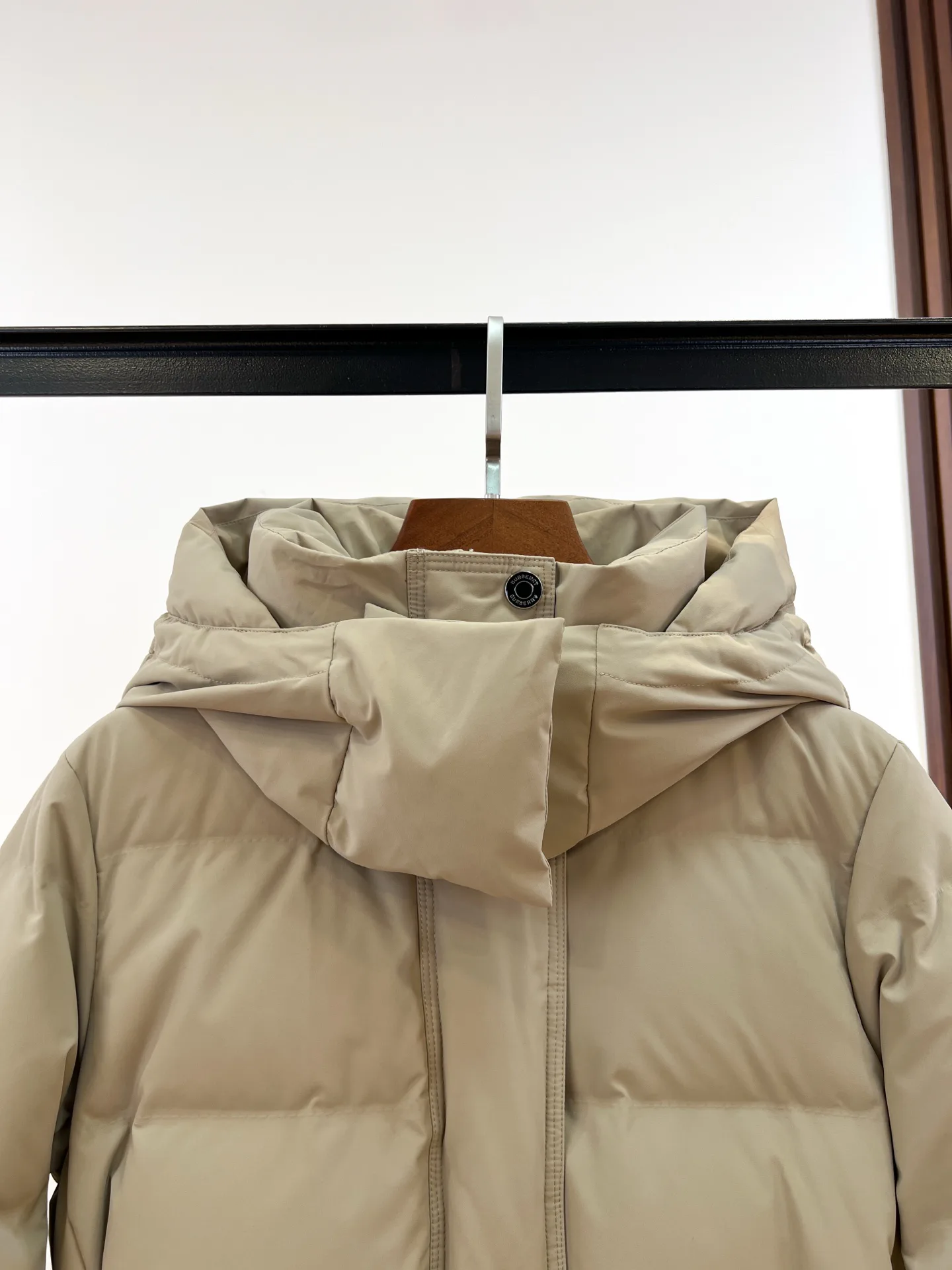 Куртки И Пуховики Женские Burberry 18990011