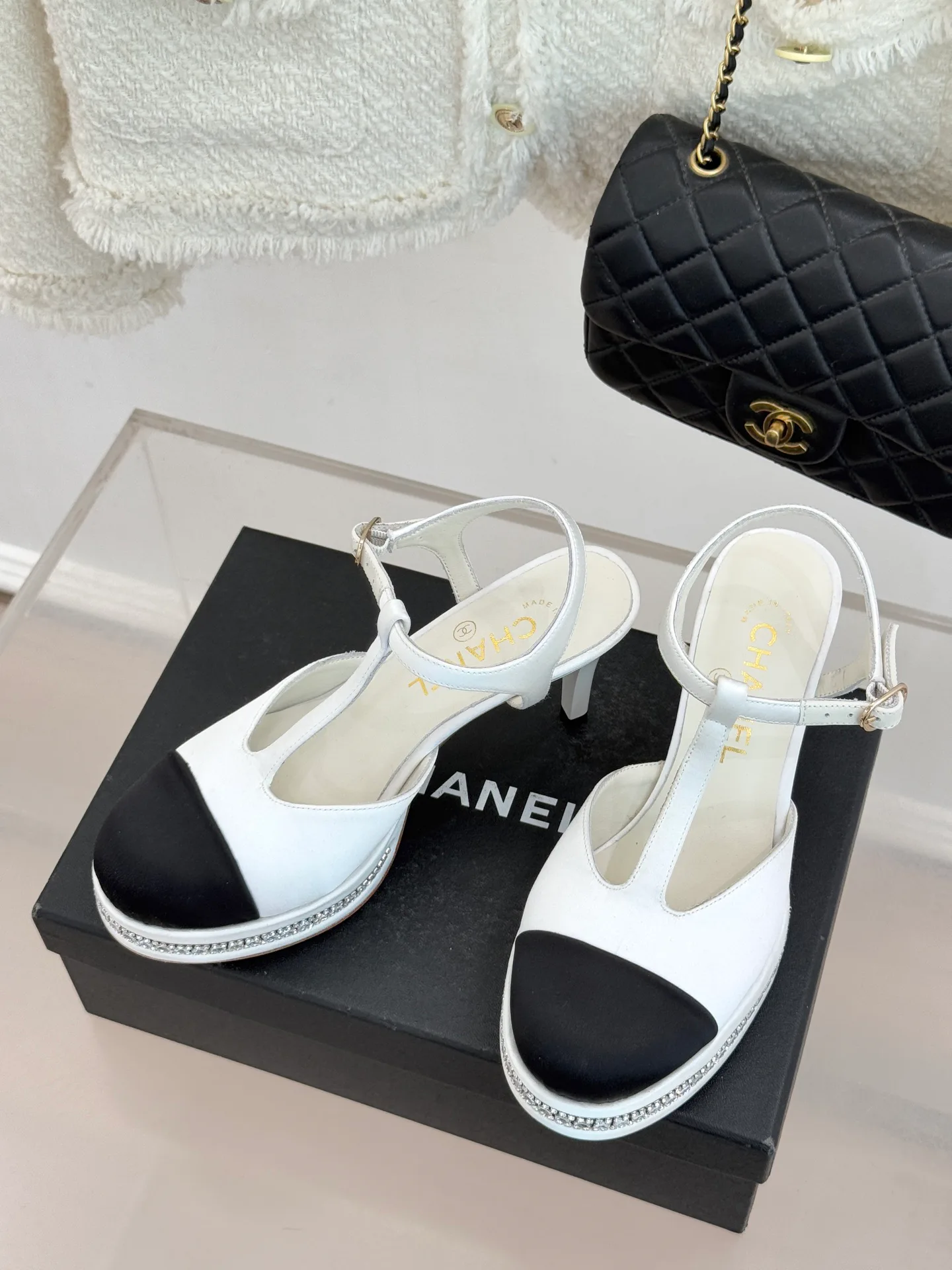Босоножки Женские Chanel 11459261