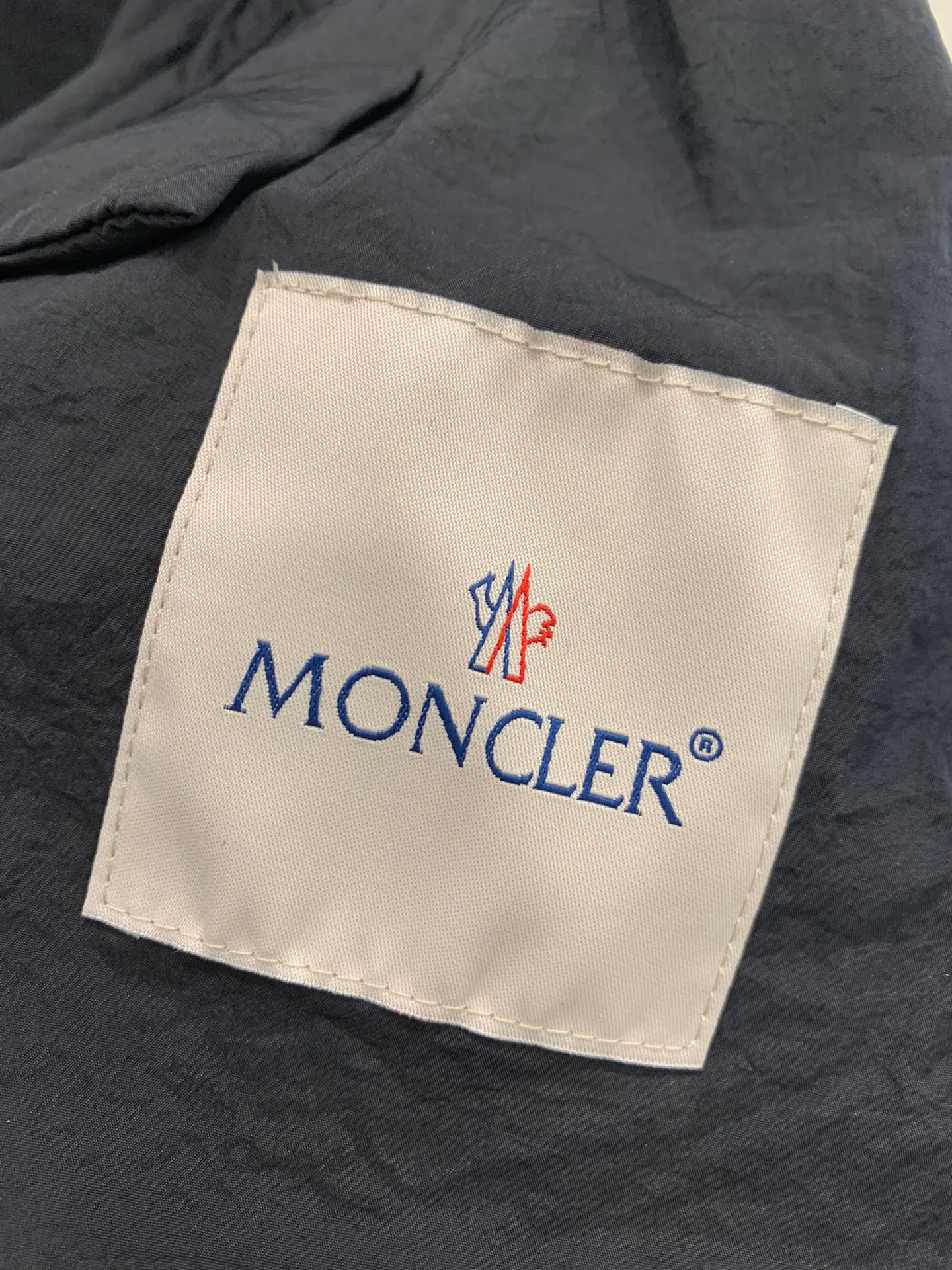 Куртки И Пуховики Женские Moncler 11230881
