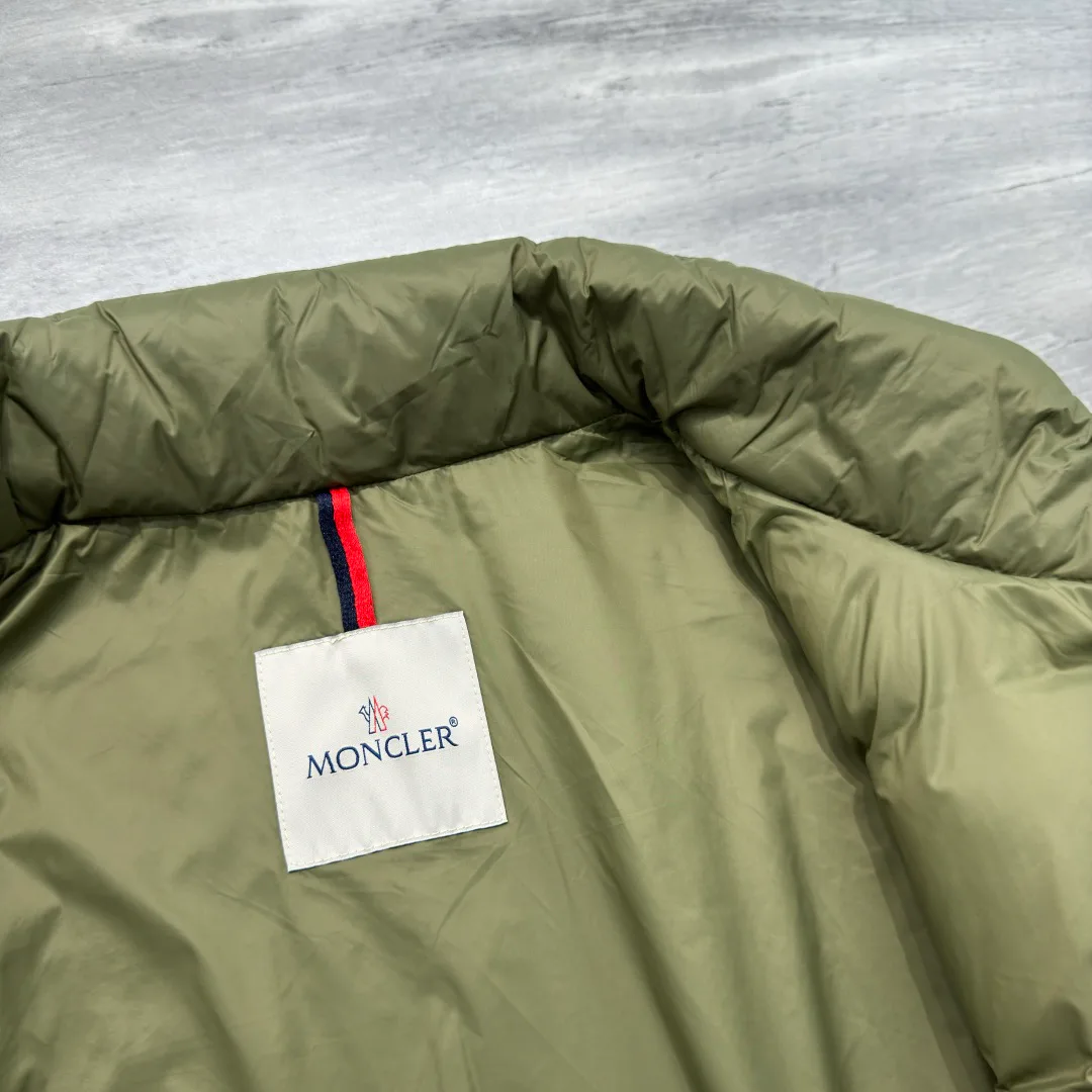 Куртки И Пуховики Мужские Moncler 169658