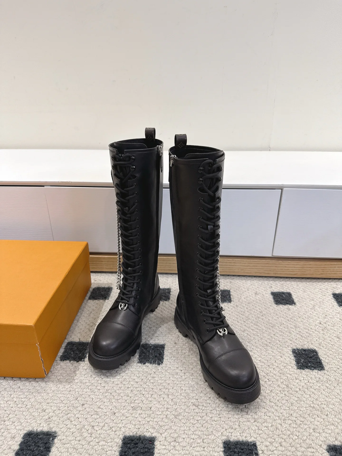 Сапоги Женские Louis Vuitton 5018344