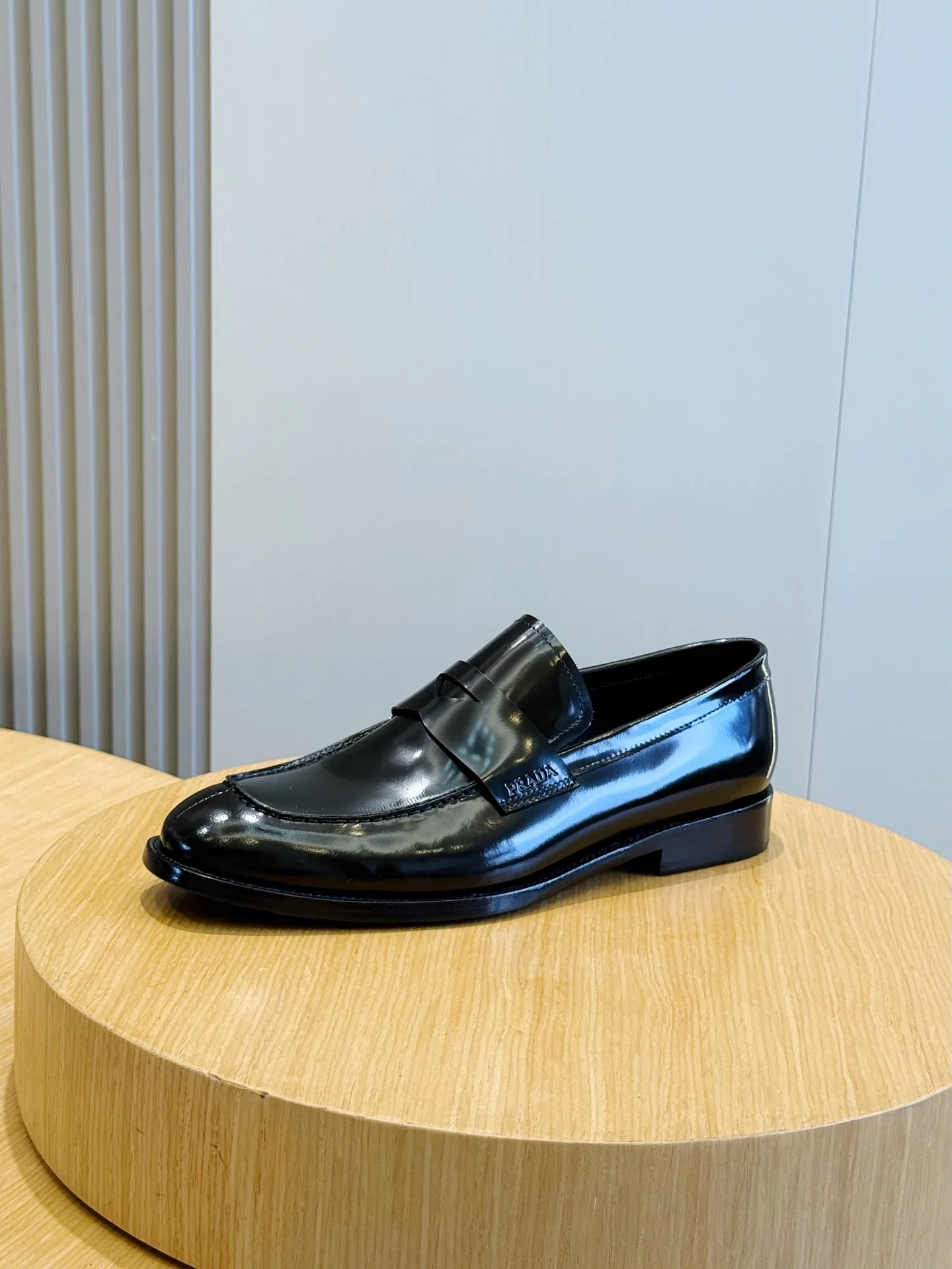Лоферы И Туфли Мужские Prada 18139694
