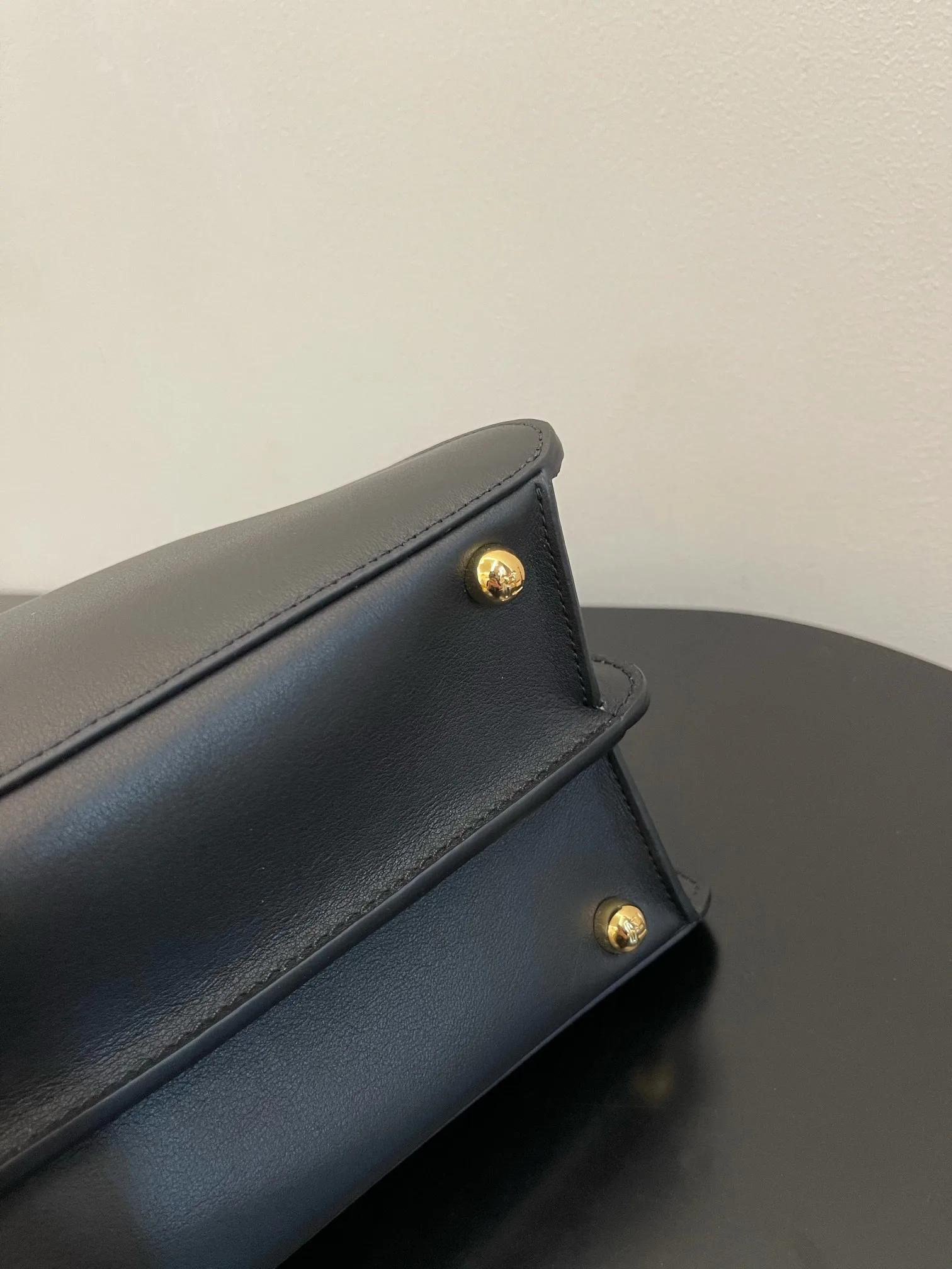 Классические Сумки Женские Fendi 13234518