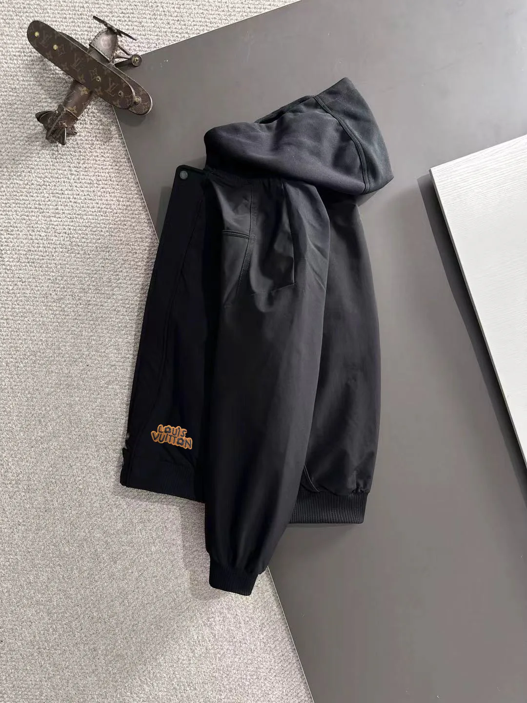 Куртки И Пуховики Мужские Louis Vuitton 725982