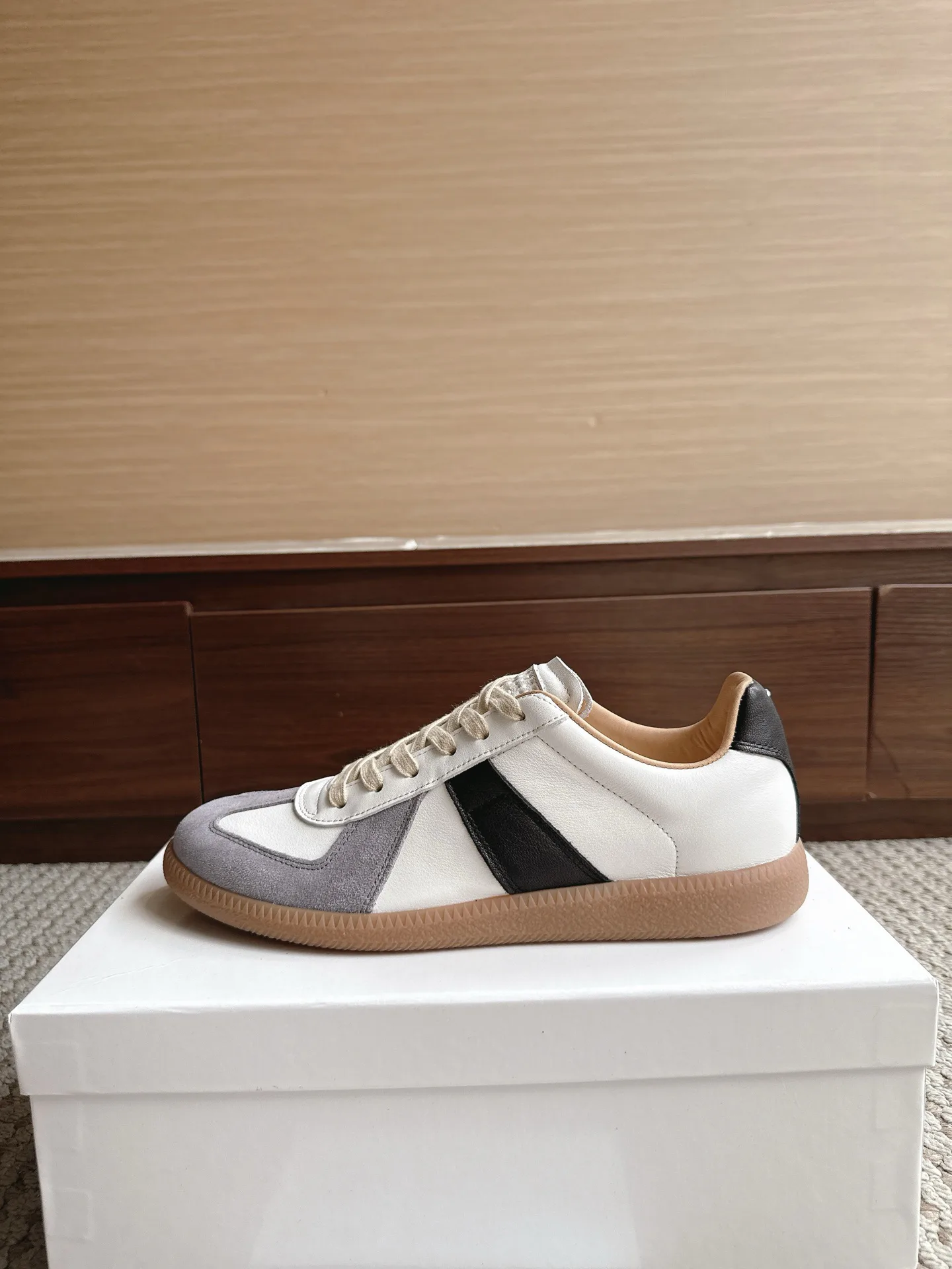 Кроссовки Мужские Maison Margiela 17607637
