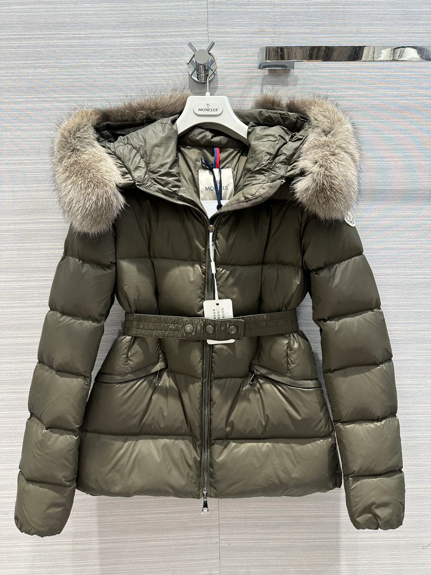 Куртки И Пуховики Женские Moncler 18130055