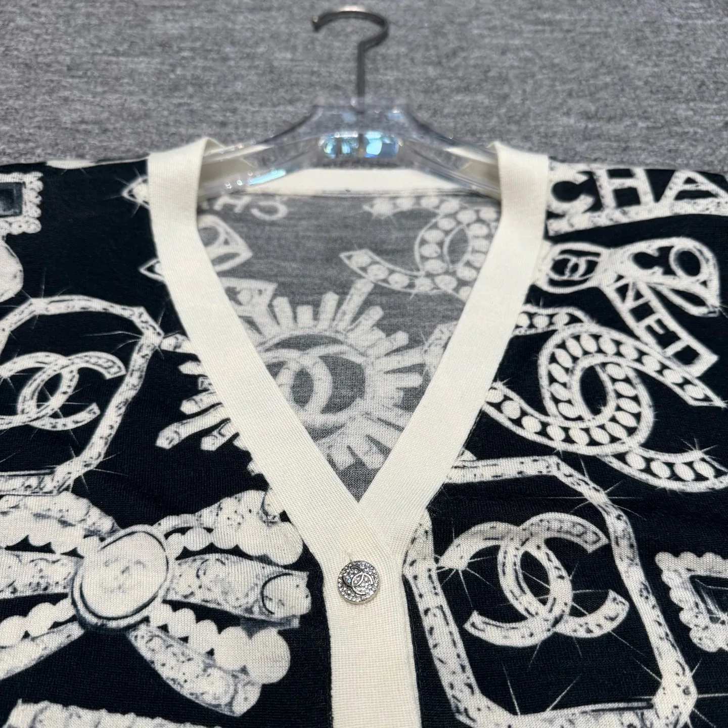 Джемперы И Свитеры Женские Chanel 11649828