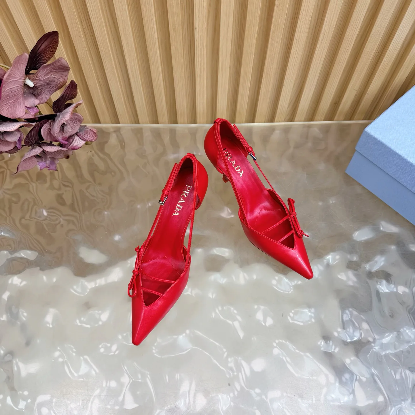 Туфли Женские Prada 11411877