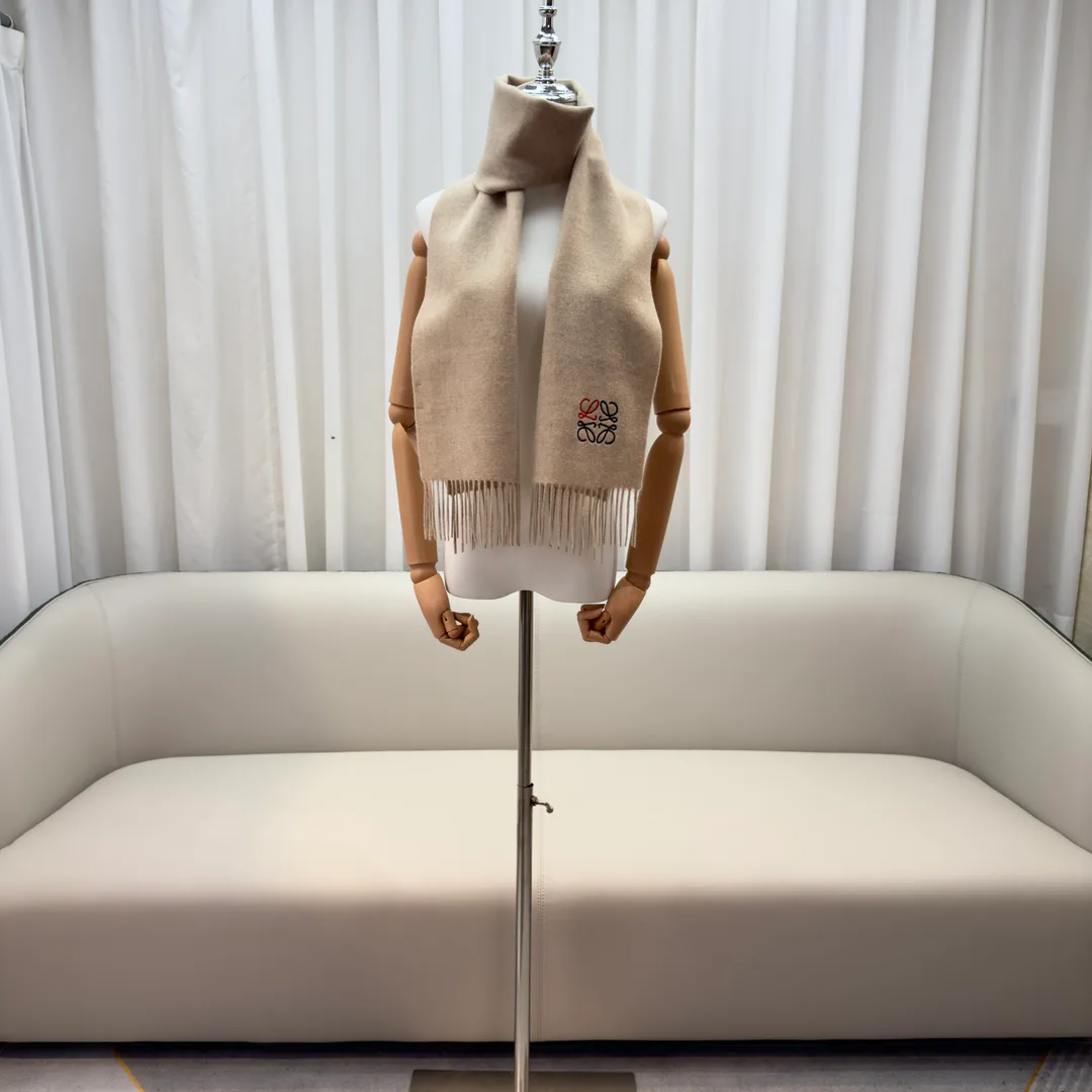 Шарфы Loewe 1138