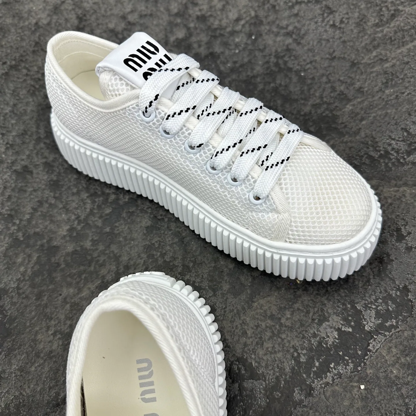 Кроссовки Мужские Miu Miu 18154157