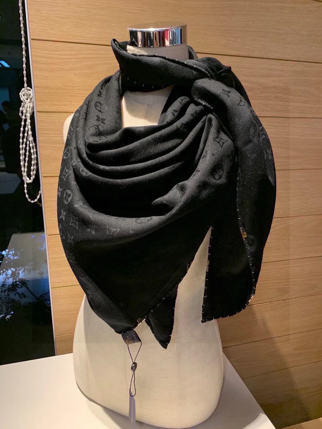 Шарфы Louis Vuitton 463885