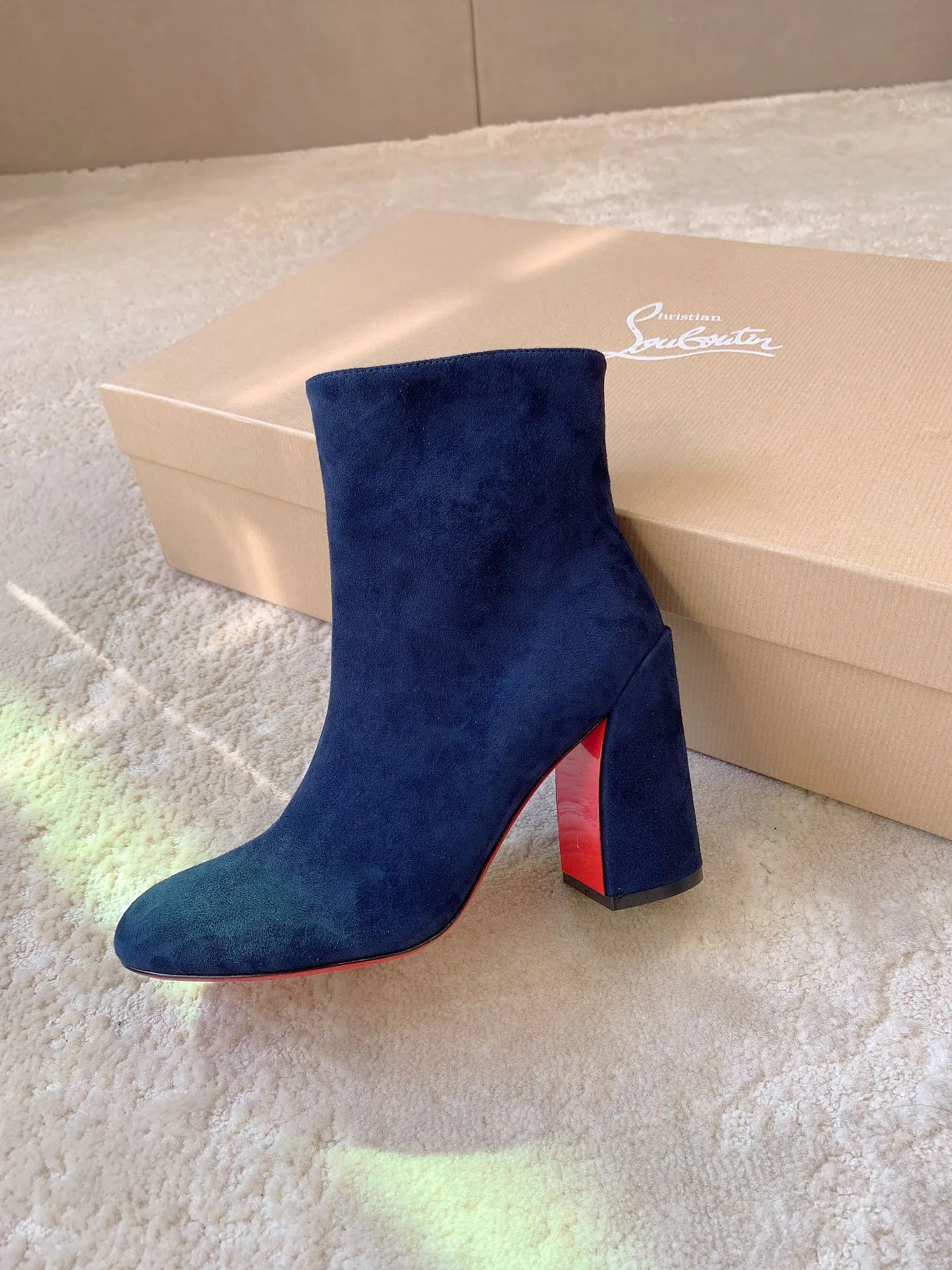 Ботильоны Женские Christian Louboutin 17962851