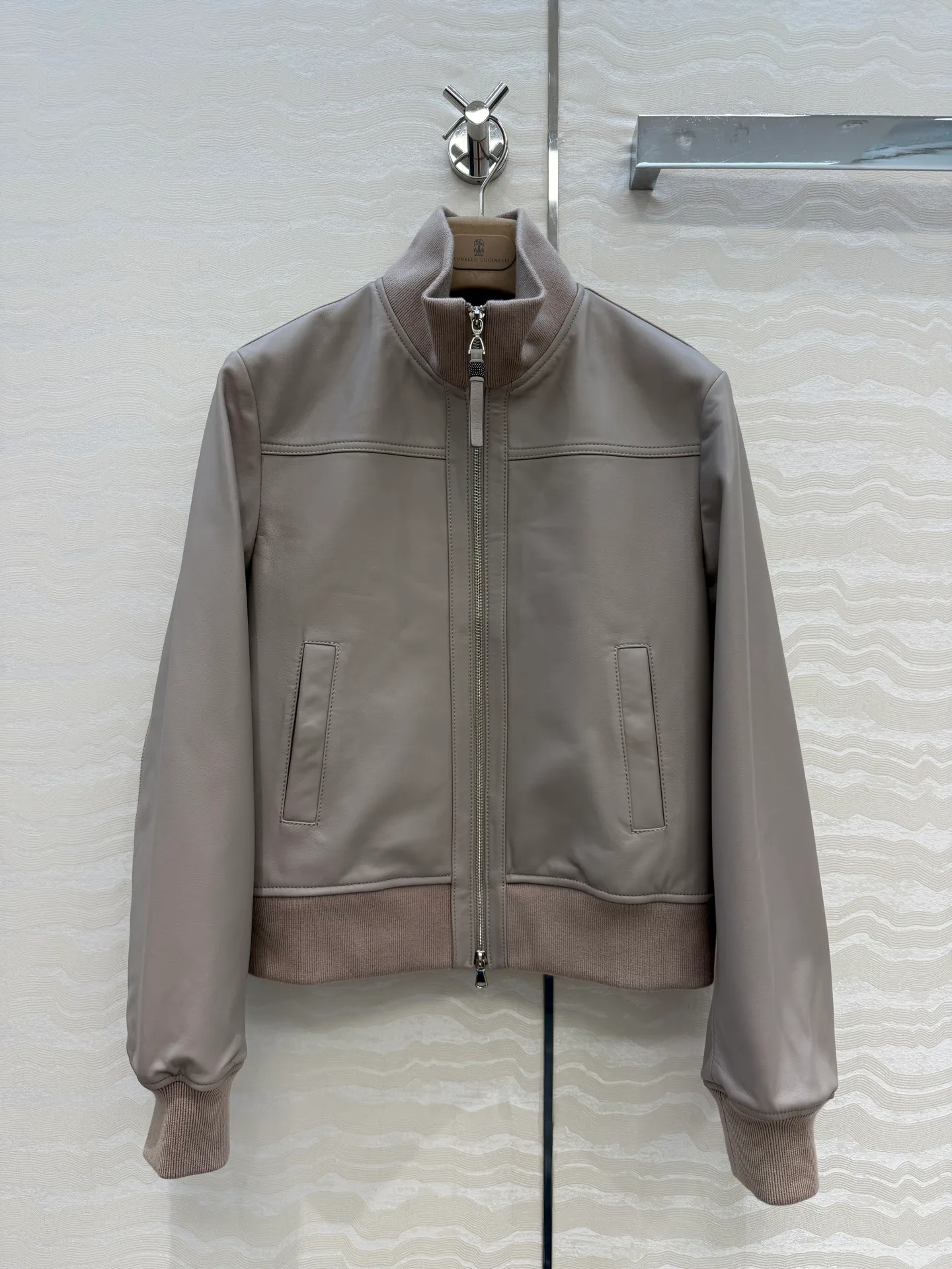 Кожаные Куртки И Дублёнки Женские Brunello Cucinelli 18120082