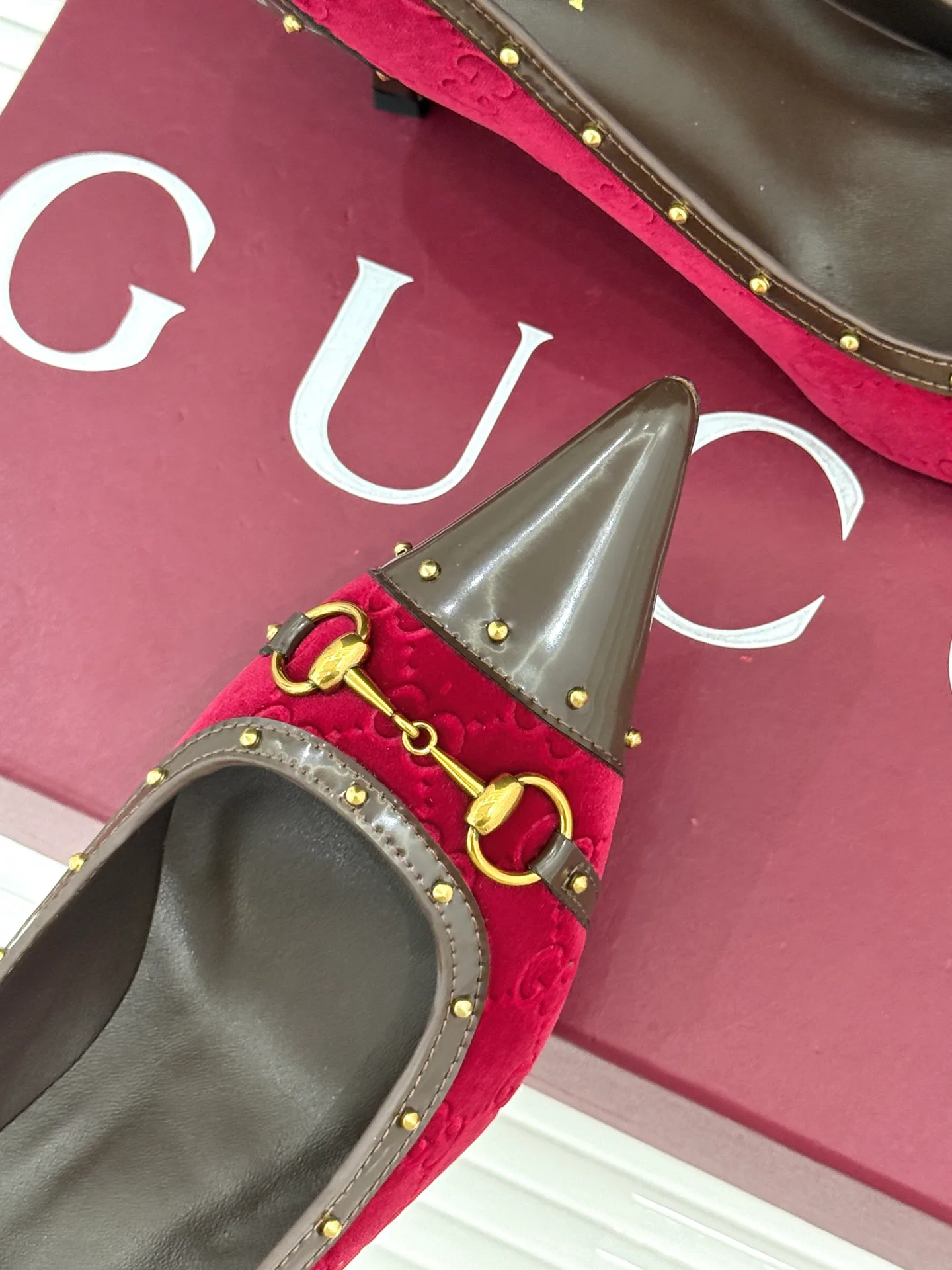 Туфли Женские Gucci 18080447