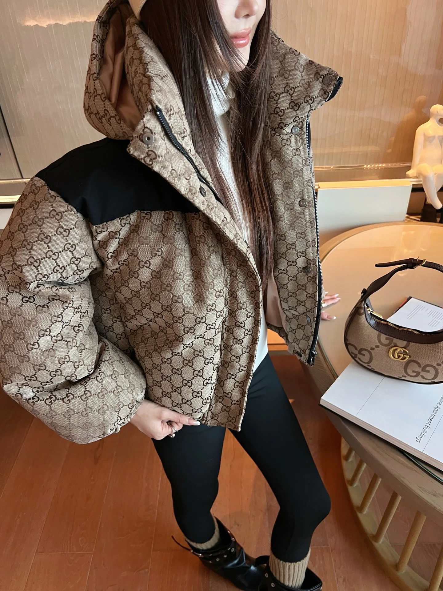 Куртки И Пуховики Женские Gucci 174148