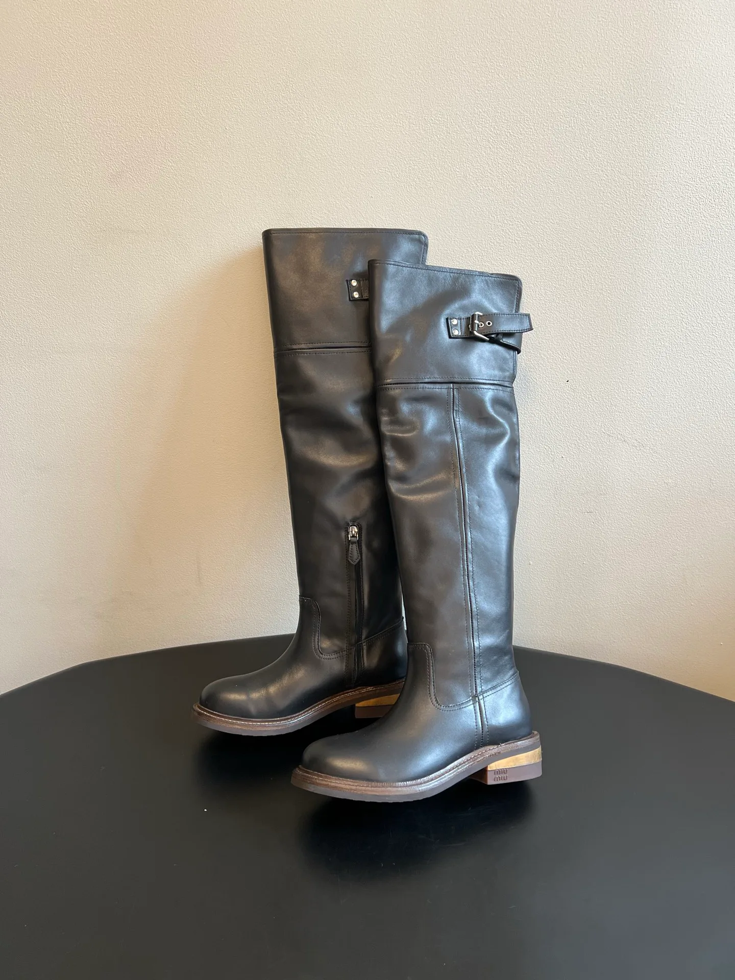 Сапоги Женские Miu Miu 18137137