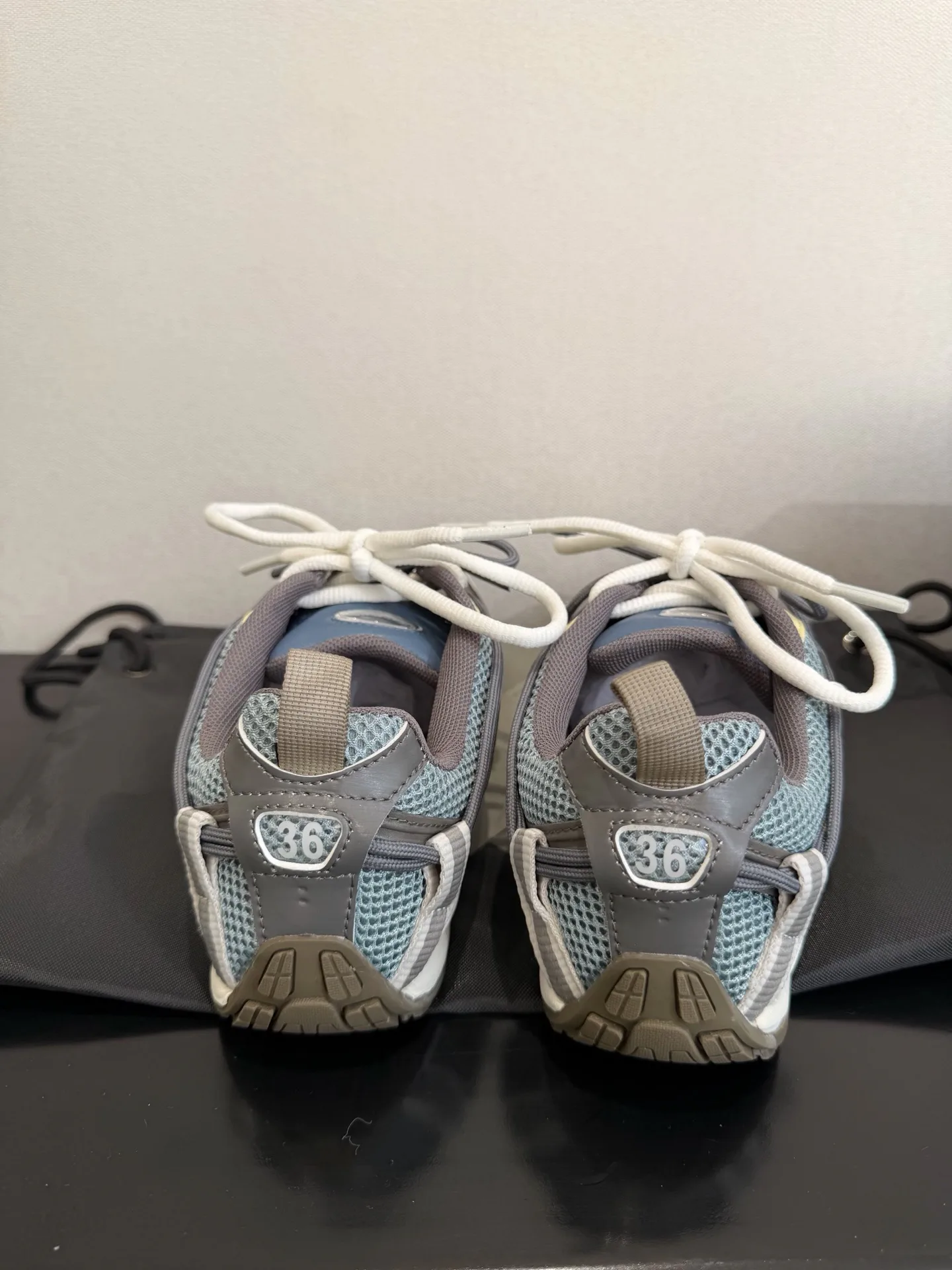 Кроссовки Женские Balenciaga 11911496