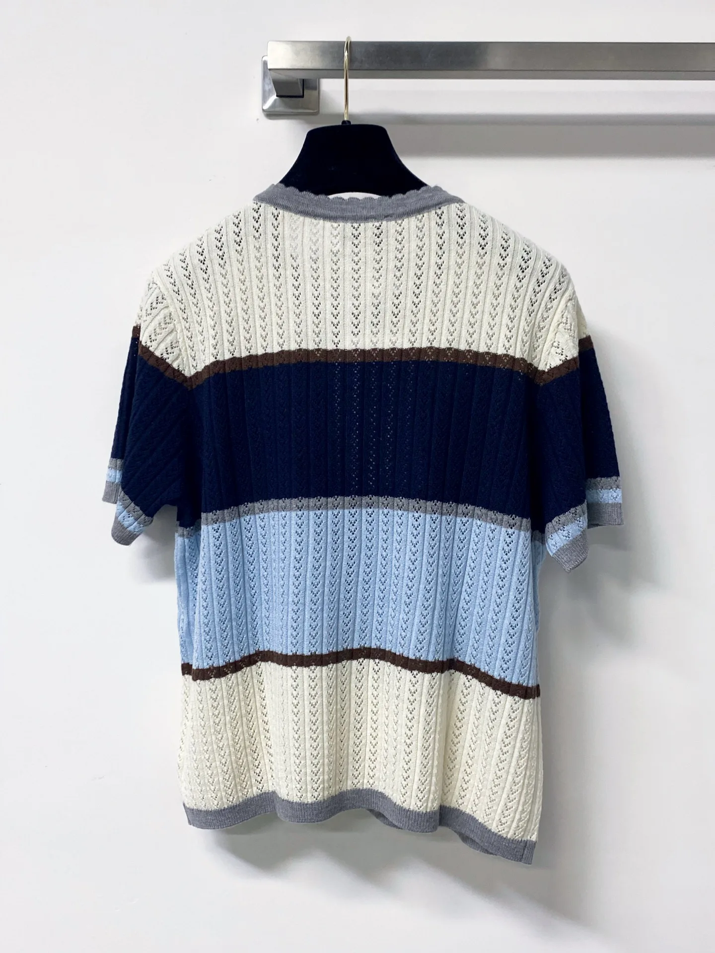 Джемперы И Свитеры Женские Chanel 18138598