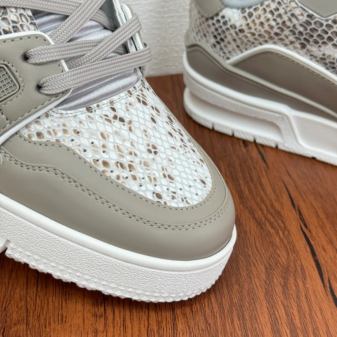 Кроссовки Мужские Louis Vuitton 1016437