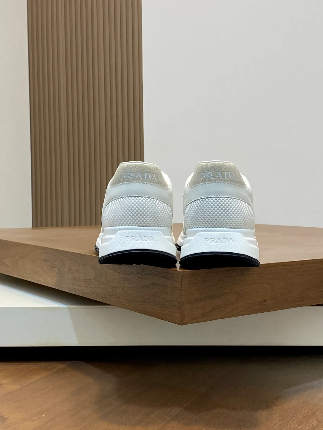 Кроссовки Мужские Prada 13436024