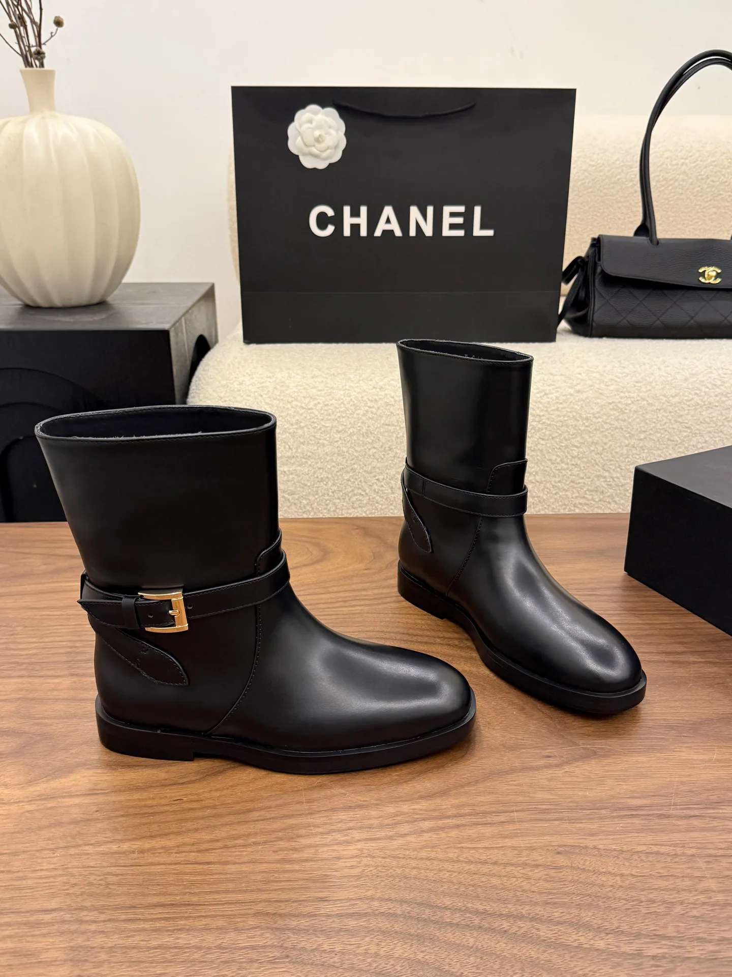 Сапоги Женские Chanel 17981278