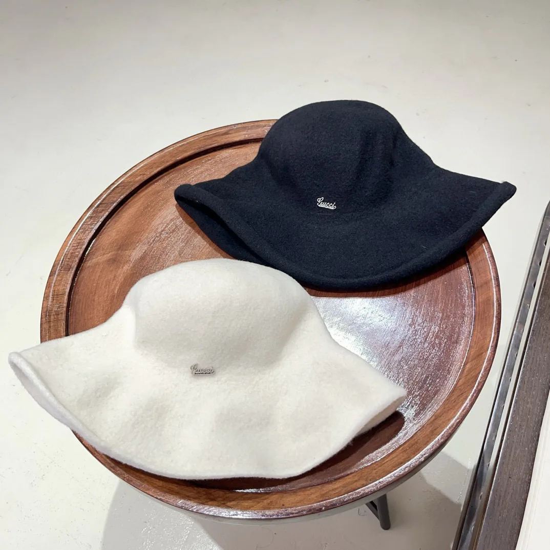 Головные Уборы Gucci 17973795