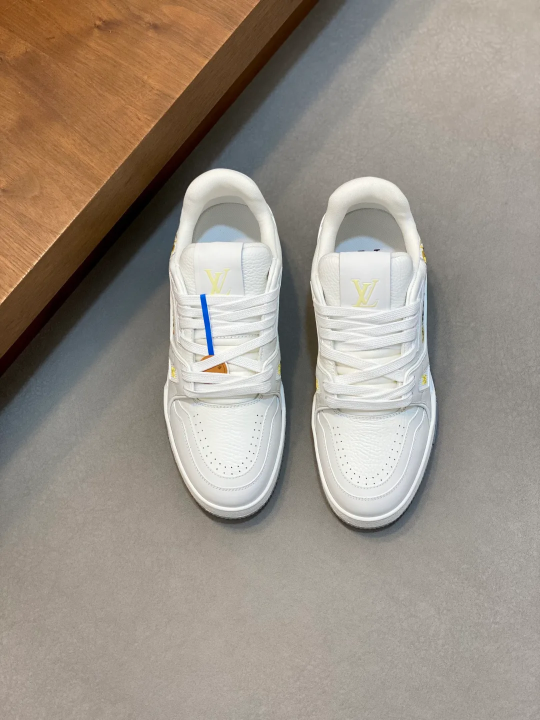 Кроссовки Мужские Louis Vuitton 12842855