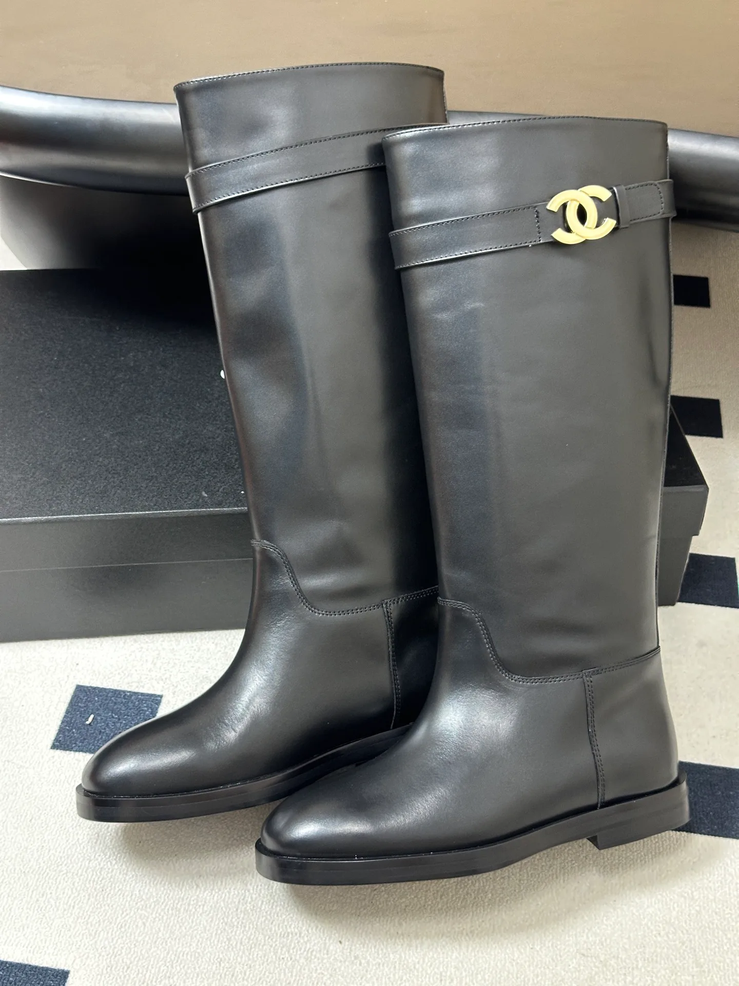 Сапоги Женские Chanel 18049459