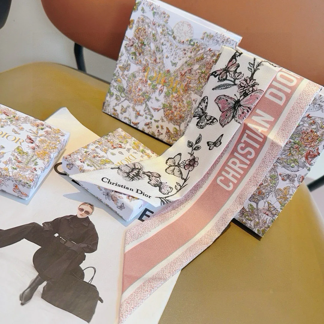 Платки Christian Dior 12918471