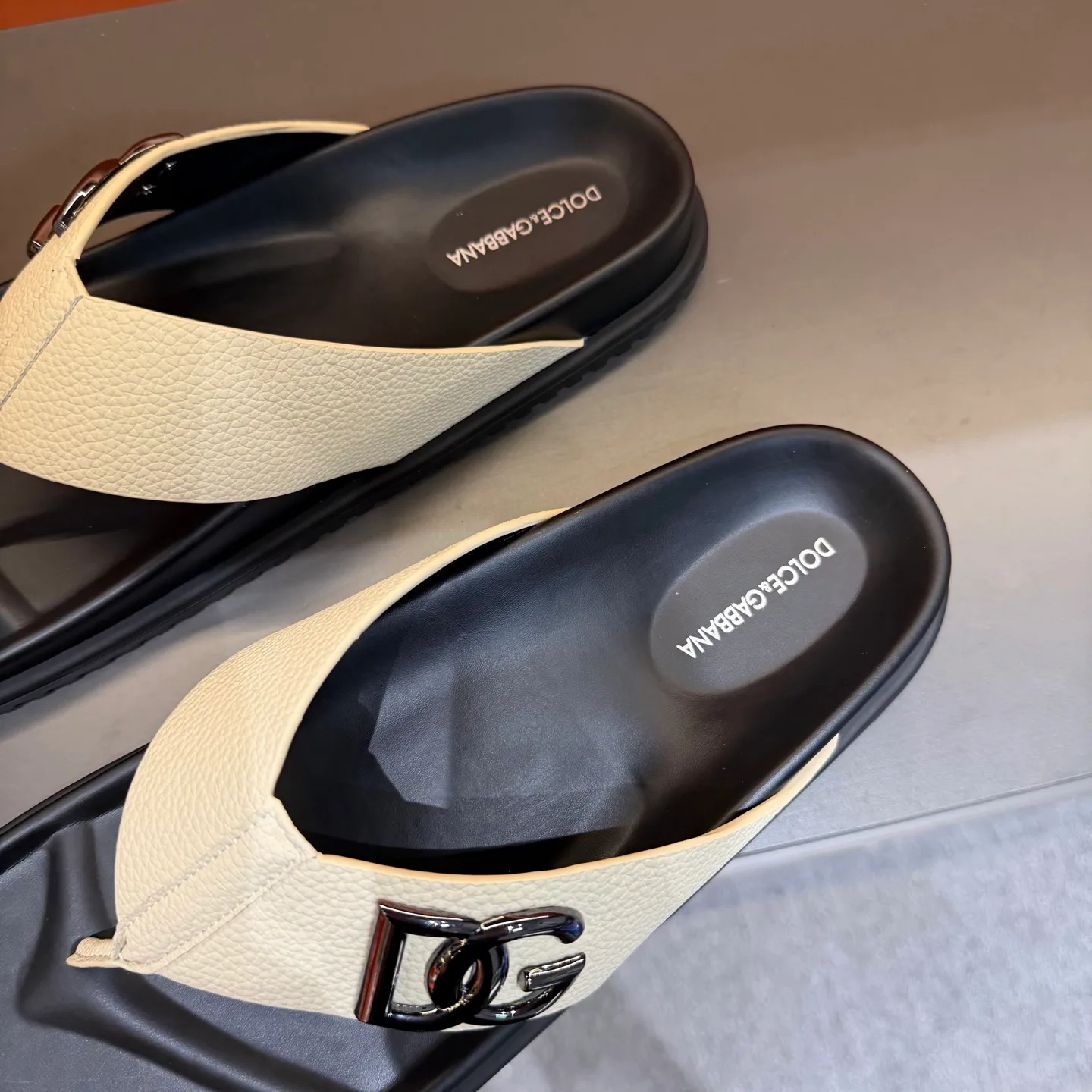 Сандалии Мужские Dolce & Gabbana 11361818