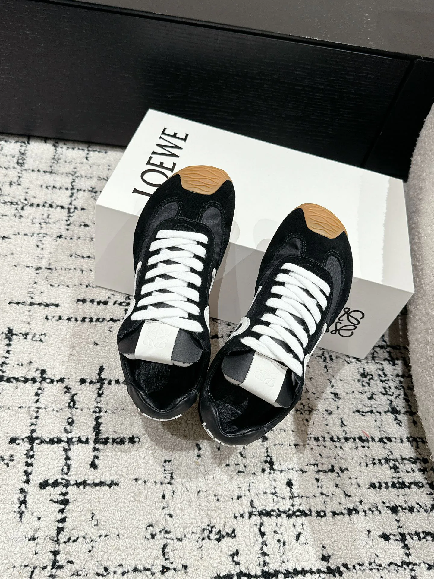 Кроссовки Женские Loewe 19677