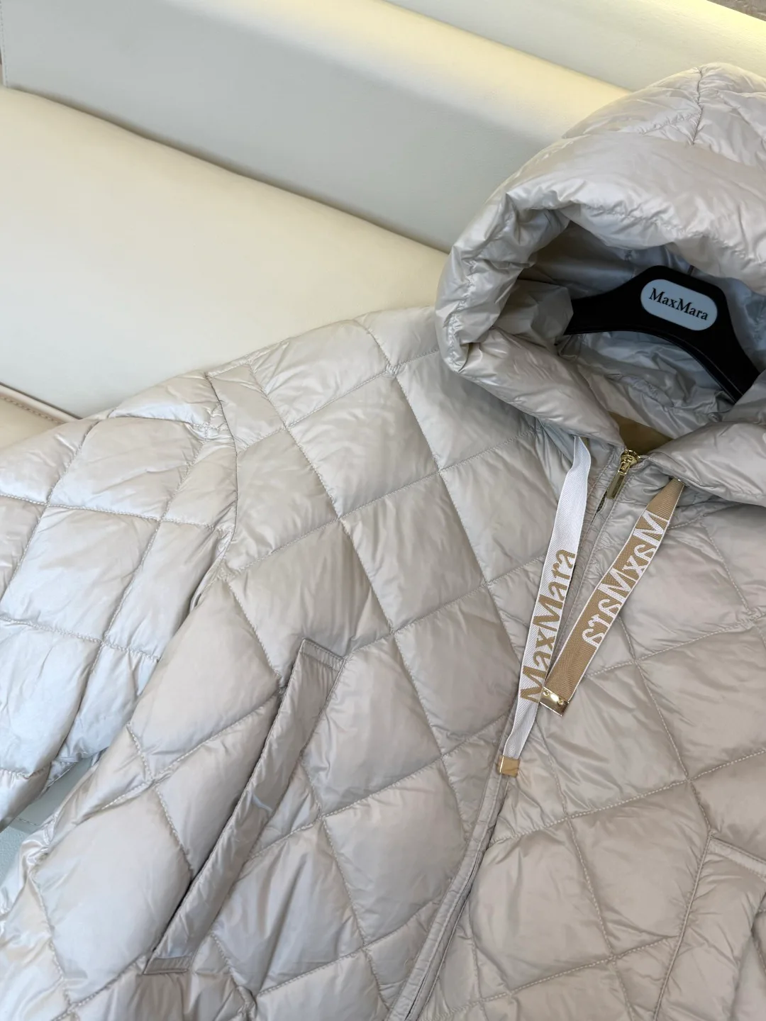 Куртки И Пуховики Женские Max Mara 17917337