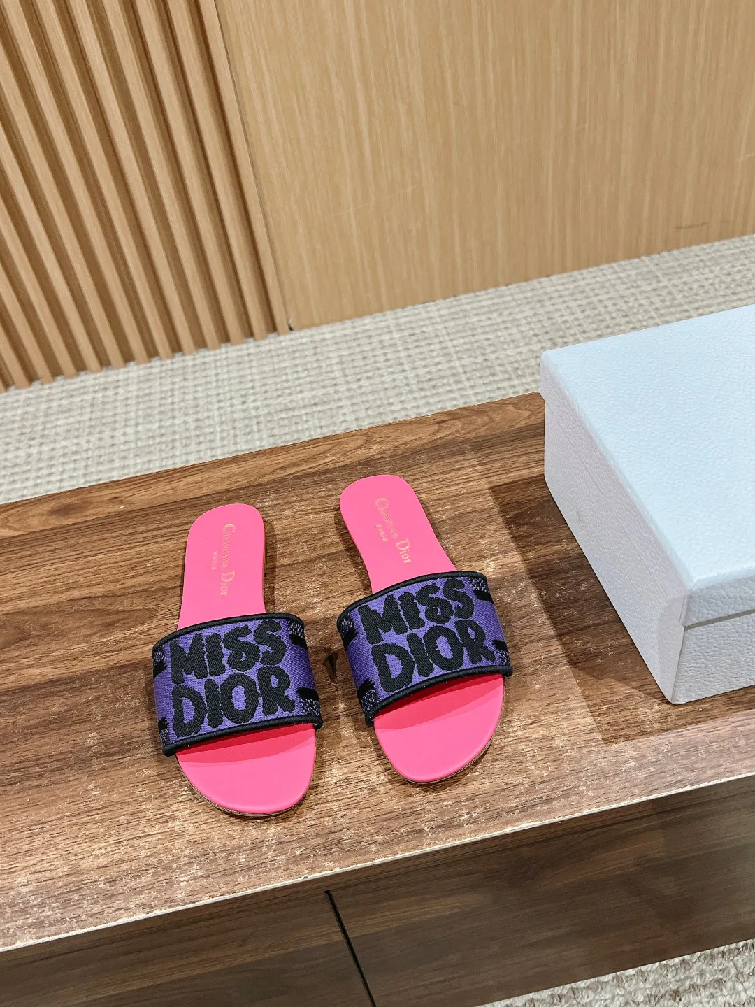 Шлепанцы Женские Christian Dior 11599957
