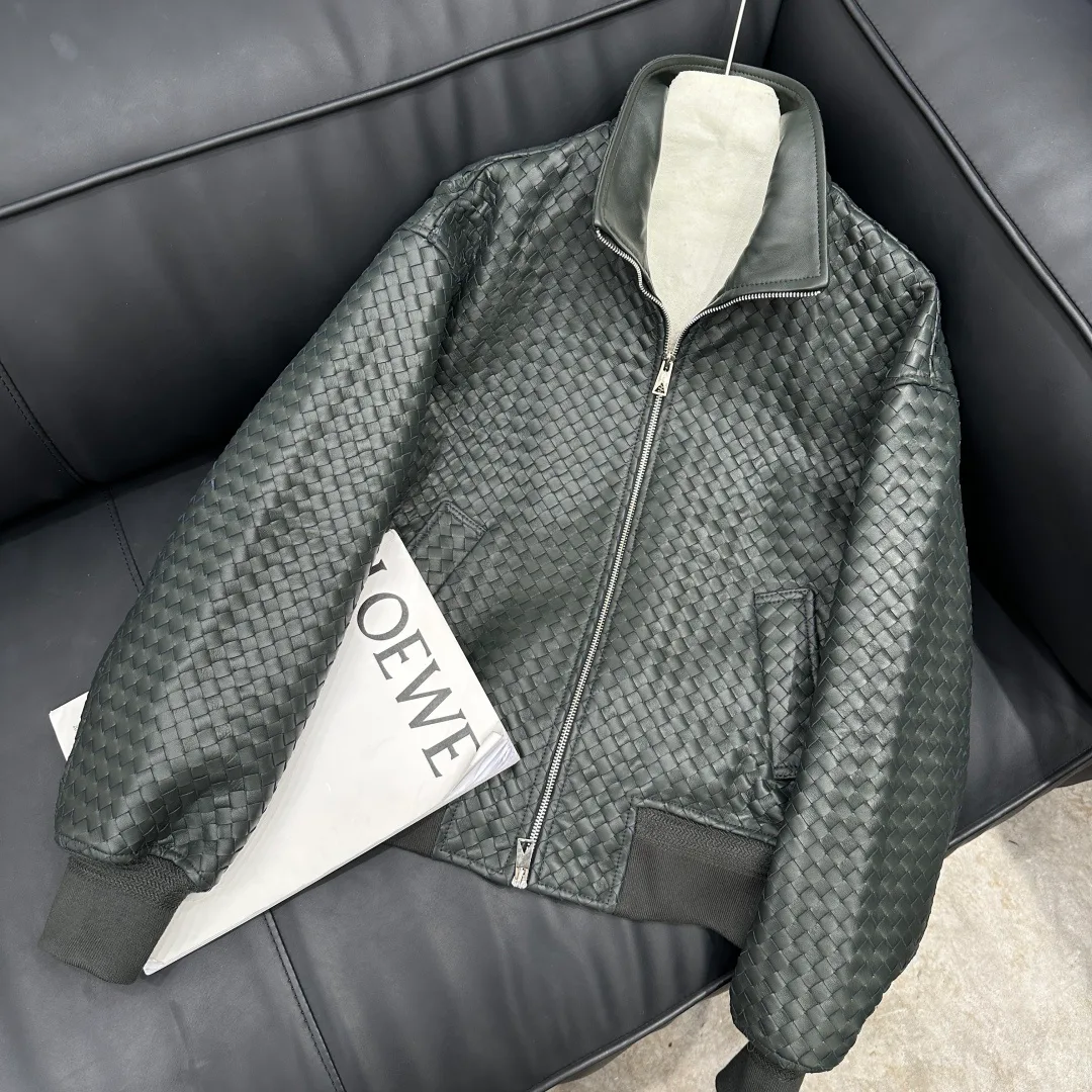 Кожаные Куртки И Дублёнки Женские Bottega Veneta 11851452