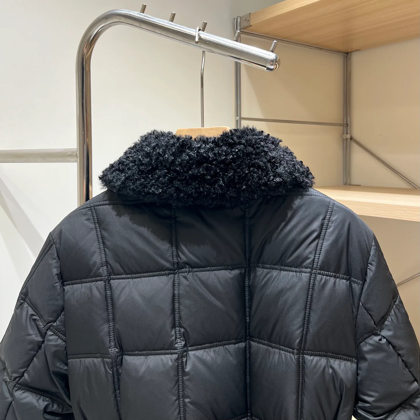 Куртки И Пуховики Женские Moncler 18036513