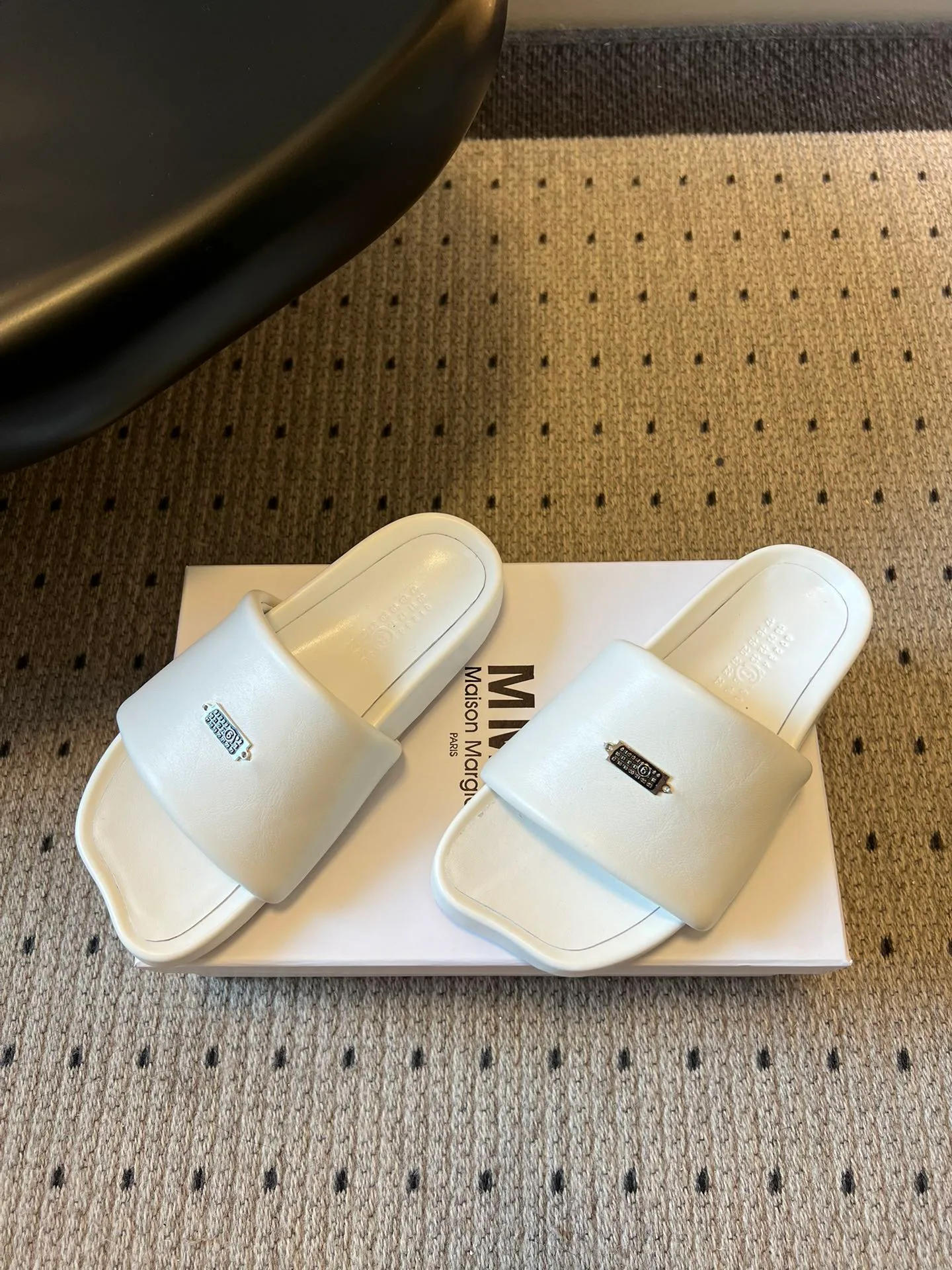 Шлепанцы Женские Maison Margiela 4727107