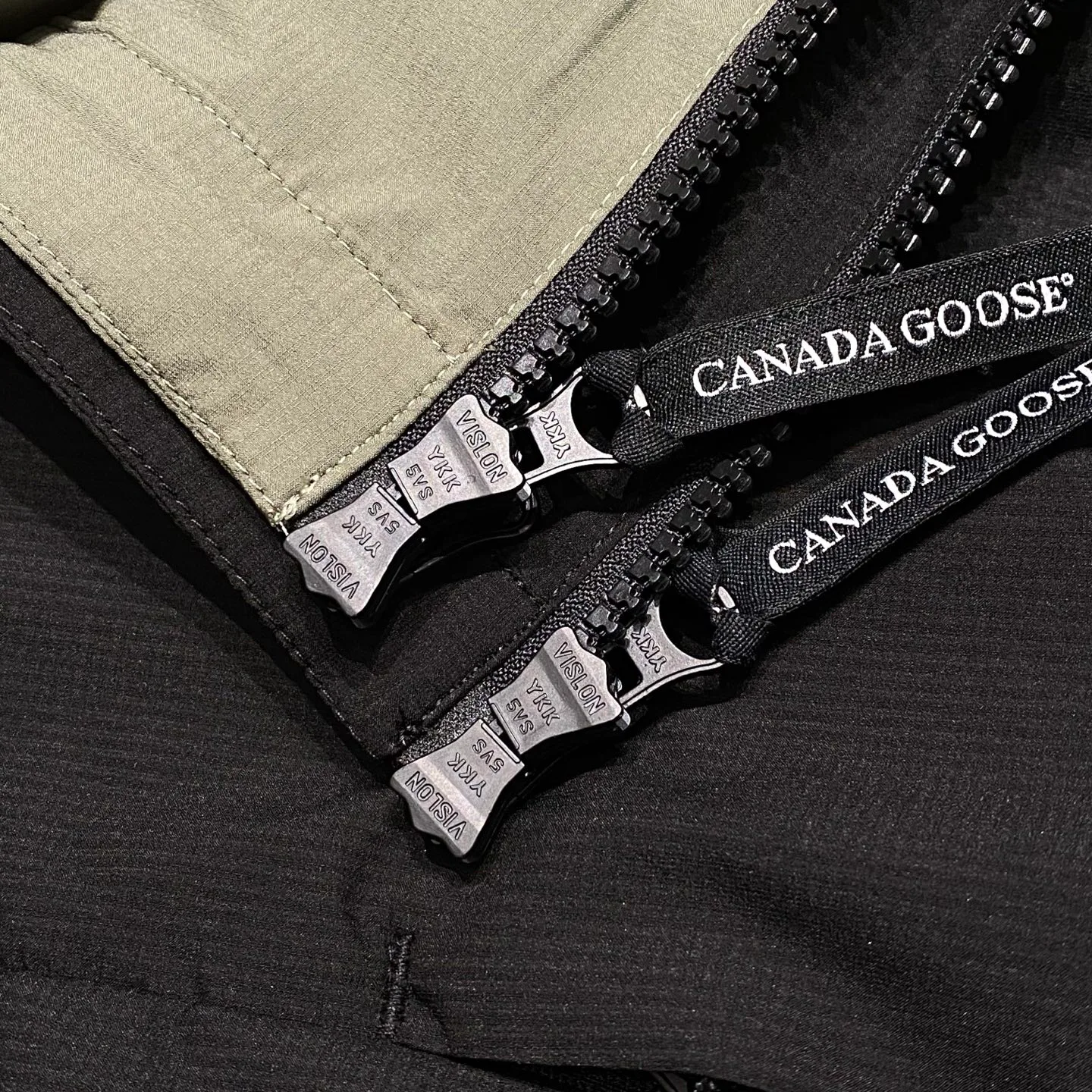 Куртки И Пуховики Мужские Canada Goose 11622096